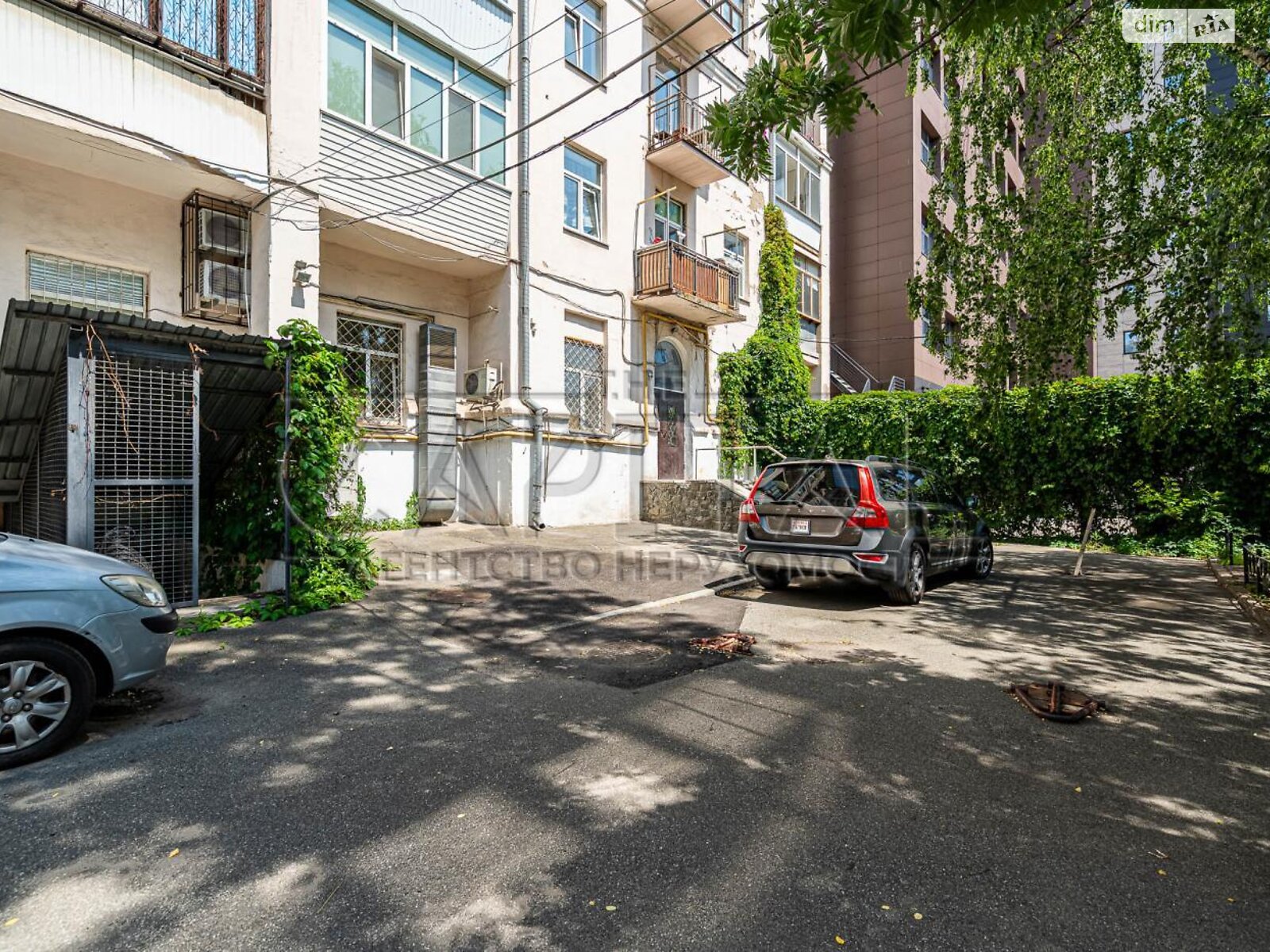 Комерційне приміщення в Києві, здам в оренду по Саксаганського вулиця 55, район Голосіївський, ціна: 117 880 грн за об’єкт фото 1 Комерційне приміщення в Києві, здам в оренду по Саксаганського вулиця 55, район Голосіївський, ціна: 117 880 грн за об’єкт фото 1