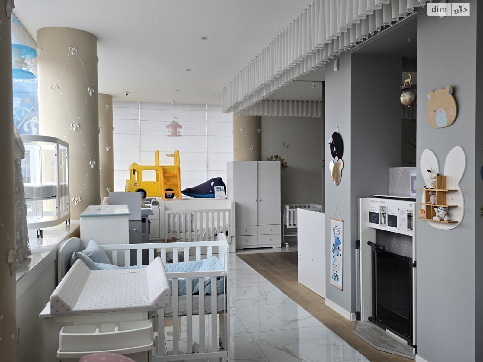 Комерційне приміщення в Києві, здам в оренду по Миколи Міхновського (Дружби Народів) бульвар 3, район Саперне Поле, ціна: 118 000 грн за об’єкт фото 1 Комерційне приміщення в Києві, здам в оренду по Миколи Міхновського (Дружби Народів) бульвар 3, район Саперне Поле, ціна: 118 000 грн за об’єкт фото 1