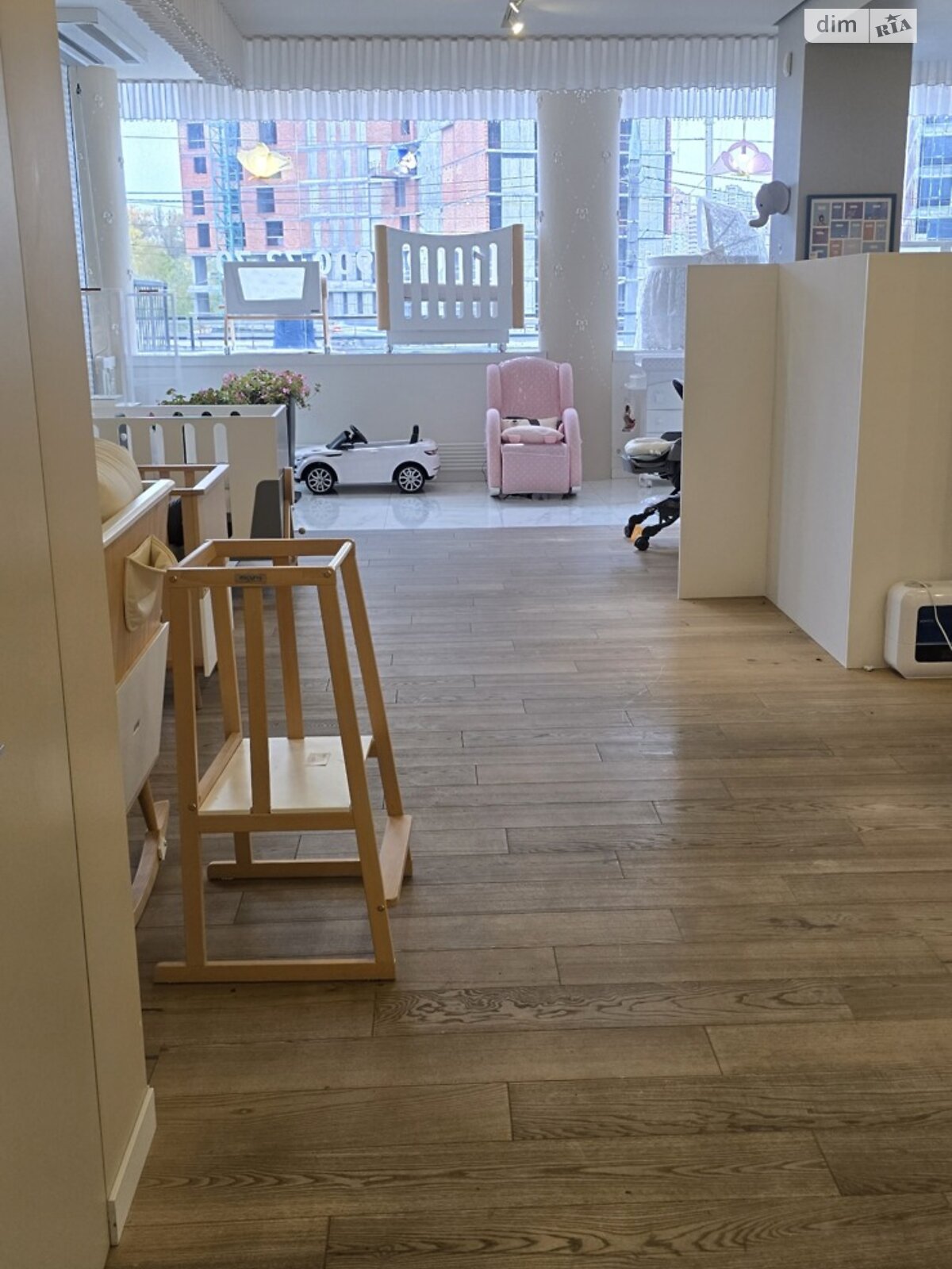 Комерційне приміщення в Києві, здам в оренду по Миколи Міхновського (Дружби Народів) бульвар 3, район Саперне Поле, ціна: 118 000 грн за об’єкт фото 1 Комерційне приміщення в Києві, здам в оренду по Миколи Міхновського (Дружби Народів) бульвар 3, район Саперне Поле, ціна: 118 000 грн за об’єкт фото 1