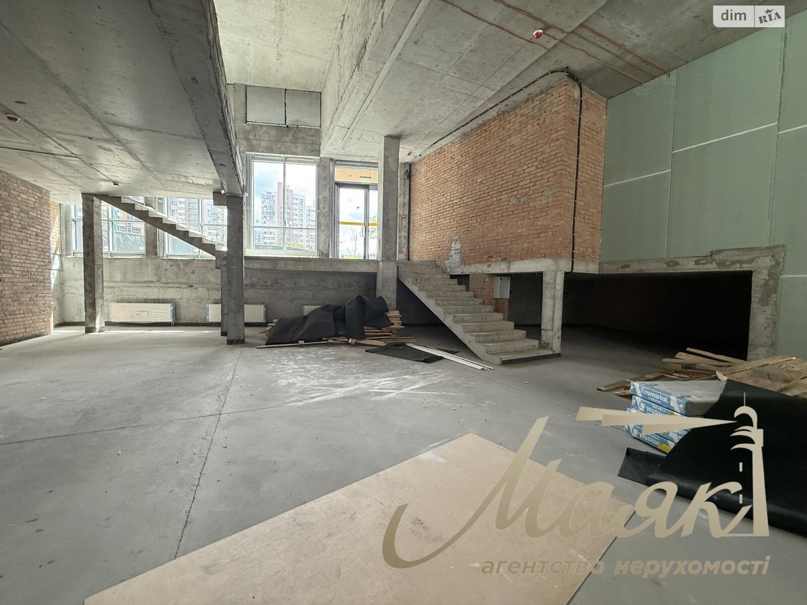 Коммерческое помещение в Киеве, сдам в аренду по Василия Тютюнника (Анри Барбюса) улица, район Саперное Поле, цена: 426 312 грн за объект фото 1 Коммерческое помещение в Киеве, сдам в аренду по Василия Тютюнника (Анри Барбюса) улица, район Саперное Поле, цена: 426 312 грн за объект фото 1