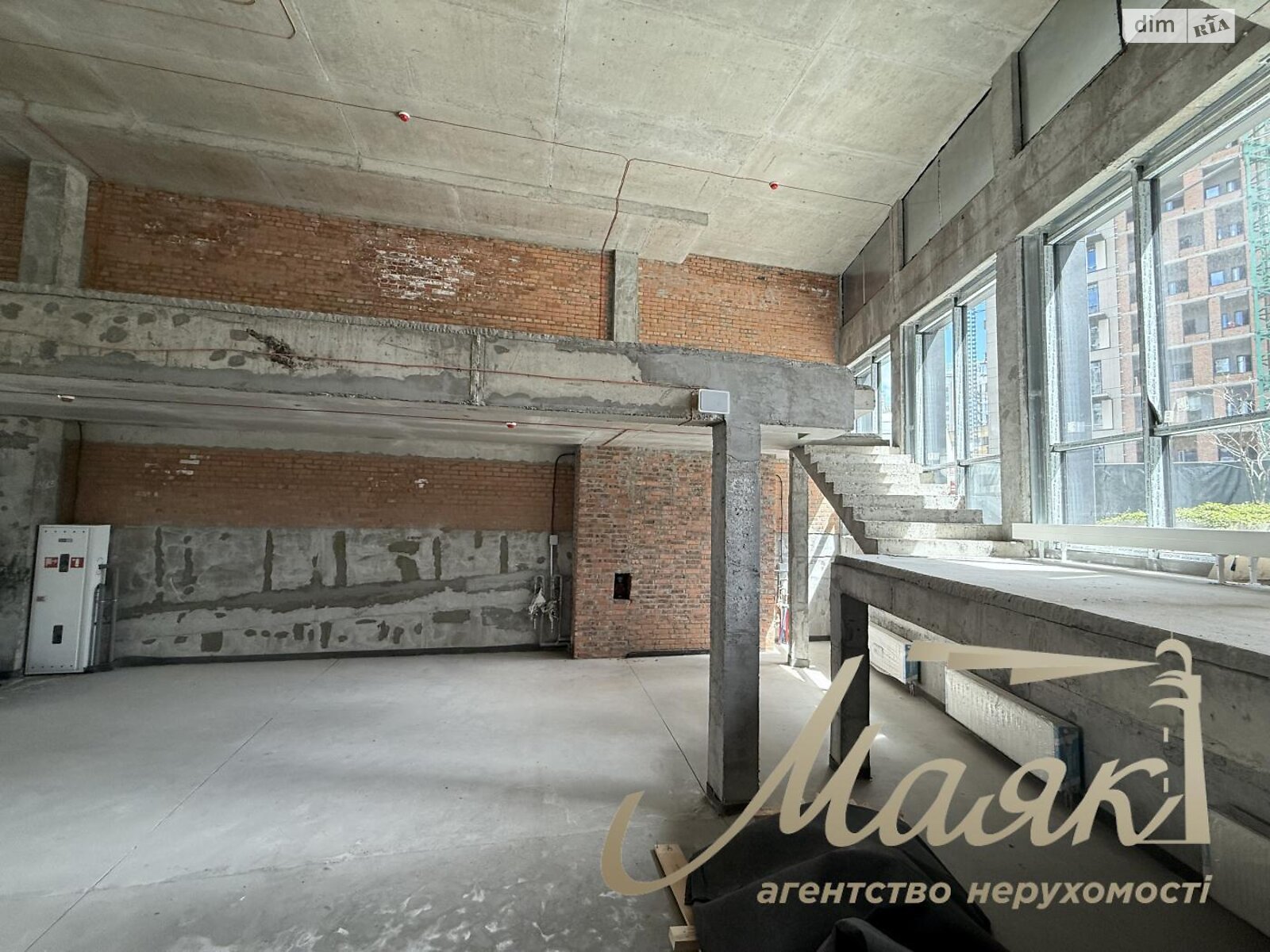 Коммерческое помещение в Киеве, сдам в аренду по Василия Тютюнника (Анри Барбюса) улица, район Саперное Поле, цена: 426 312 грн за объект фото 1 Коммерческое помещение в Киеве, сдам в аренду по Василия Тютюнника (Анри Барбюса) улица, район Саперное Поле, цена: 426 312 грн за объект фото 1