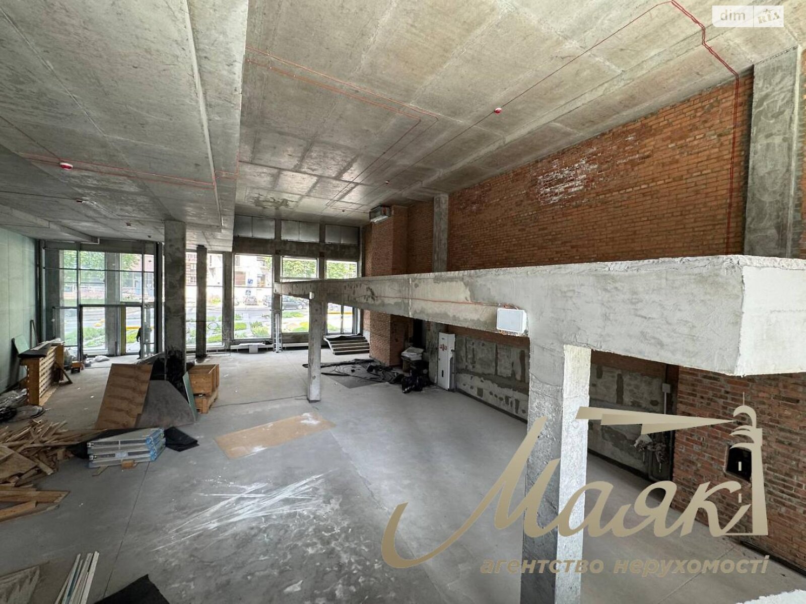 Коммерческое помещение в Киеве, сдам в аренду по Василия Тютюнника (Анри Барбюса) улица, район Саперное Поле, цена: 426 312 грн за объект фото 1 Коммерческое помещение в Киеве, сдам в аренду по Василия Тютюнника (Анри Барбюса) улица, район Саперное Поле, цена: 426 312 грн за объект фото 1