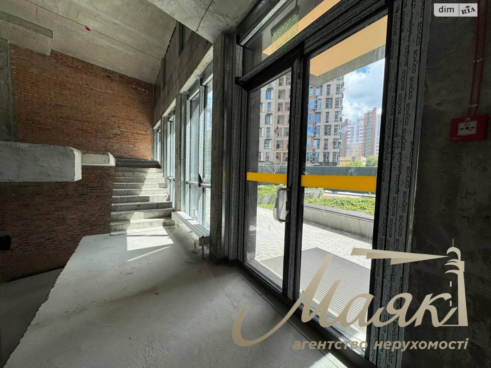 Коммерческое помещение в Киеве, сдам в аренду по Василия Тютюнника (Анри Барбюса) улица, район Саперное Поле, цена: 426 312 грн за объект фото 1 Коммерческое помещение в Киеве, сдам в аренду по Василия Тютюнника (Анри Барбюса) улица, район Саперное Поле, цена: 426 312 грн за объект фото 1