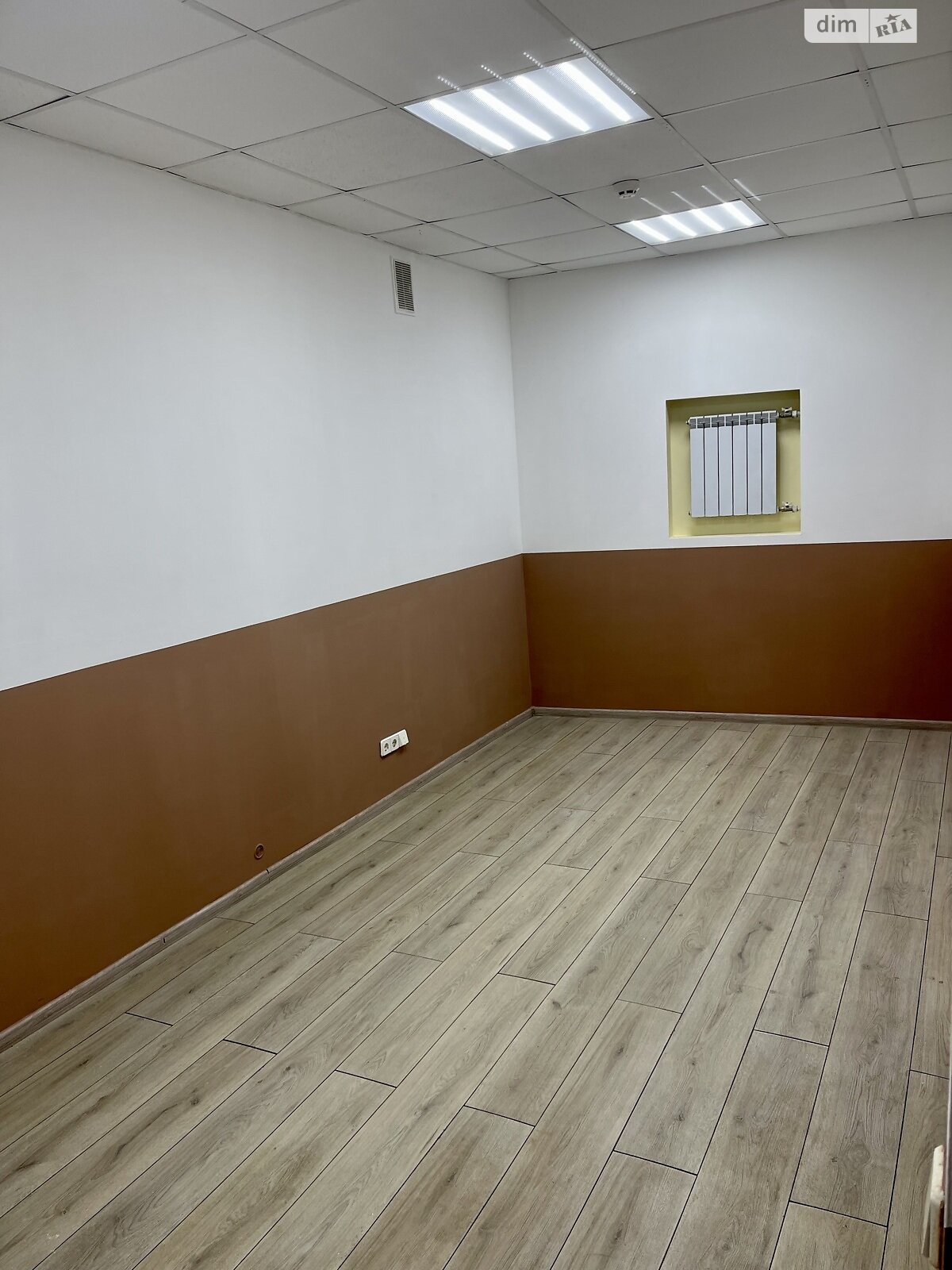 Комерційне приміщення в Києві, здам в оренду по Бульварно-Кудрявська (Воровського) вулиця 8Б, район Шевченківський, ціна: 83 440 грн за об’єкт фото 1 Комерційне приміщення в Києві, здам в оренду по Бульварно-Кудрявська (Воровського) вулиця 8Б, район Шевченківський, ціна: 83 440 грн за об’єкт фото 1