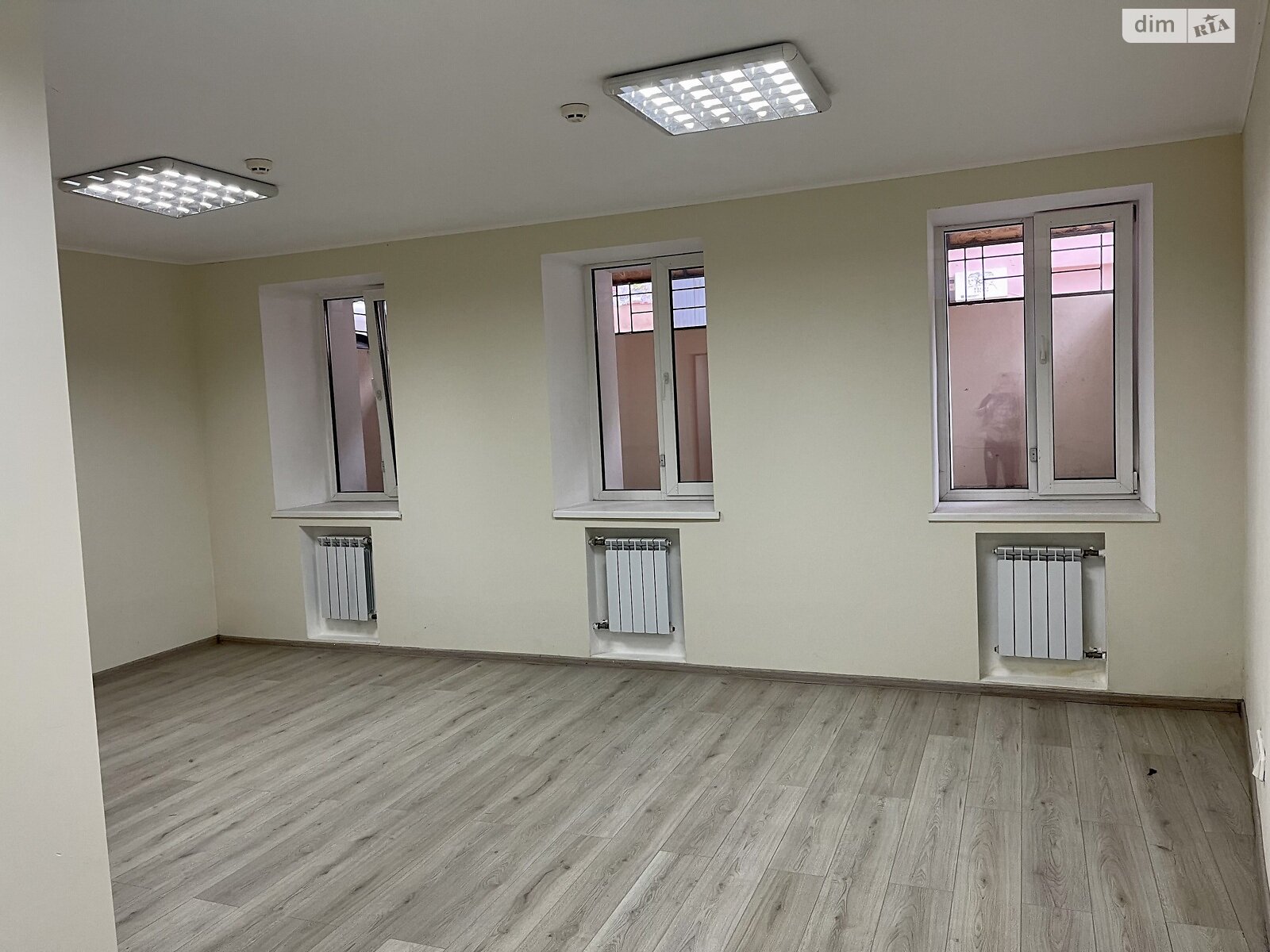 Комерційне приміщення в Києві, здам в оренду по Бульварно-Кудрявська (Воровського) вулиця 8Б, район Шевченківський, ціна: 83 440 грн за об’єкт фото 1 Комерційне приміщення в Києві, здам в оренду по Бульварно-Кудрявська (Воровського) вулиця 8Б, район Шевченківський, ціна: 83 440 грн за об’єкт фото 1