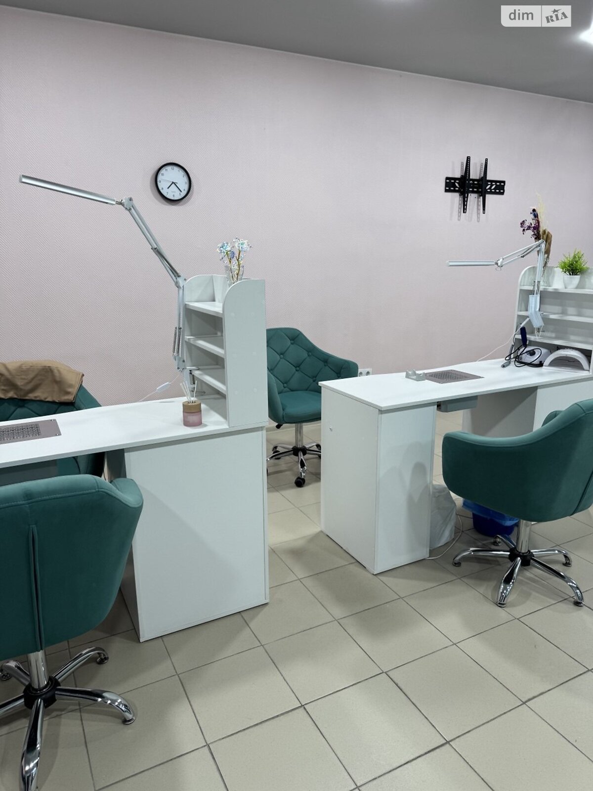 Коммерческое помещение в Киеве, сдам в аренду по Даниила Щербаковского (Щербакова) улица 52, район Шевченковский, цена: 30 000 грн за объект фото 1 Коммерческое помещение в Киеве, сдам в аренду по Даниила Щербаковского (Щербакова) улица 52, район Шевченковский, цена: 30 000 грн за объект фото 1