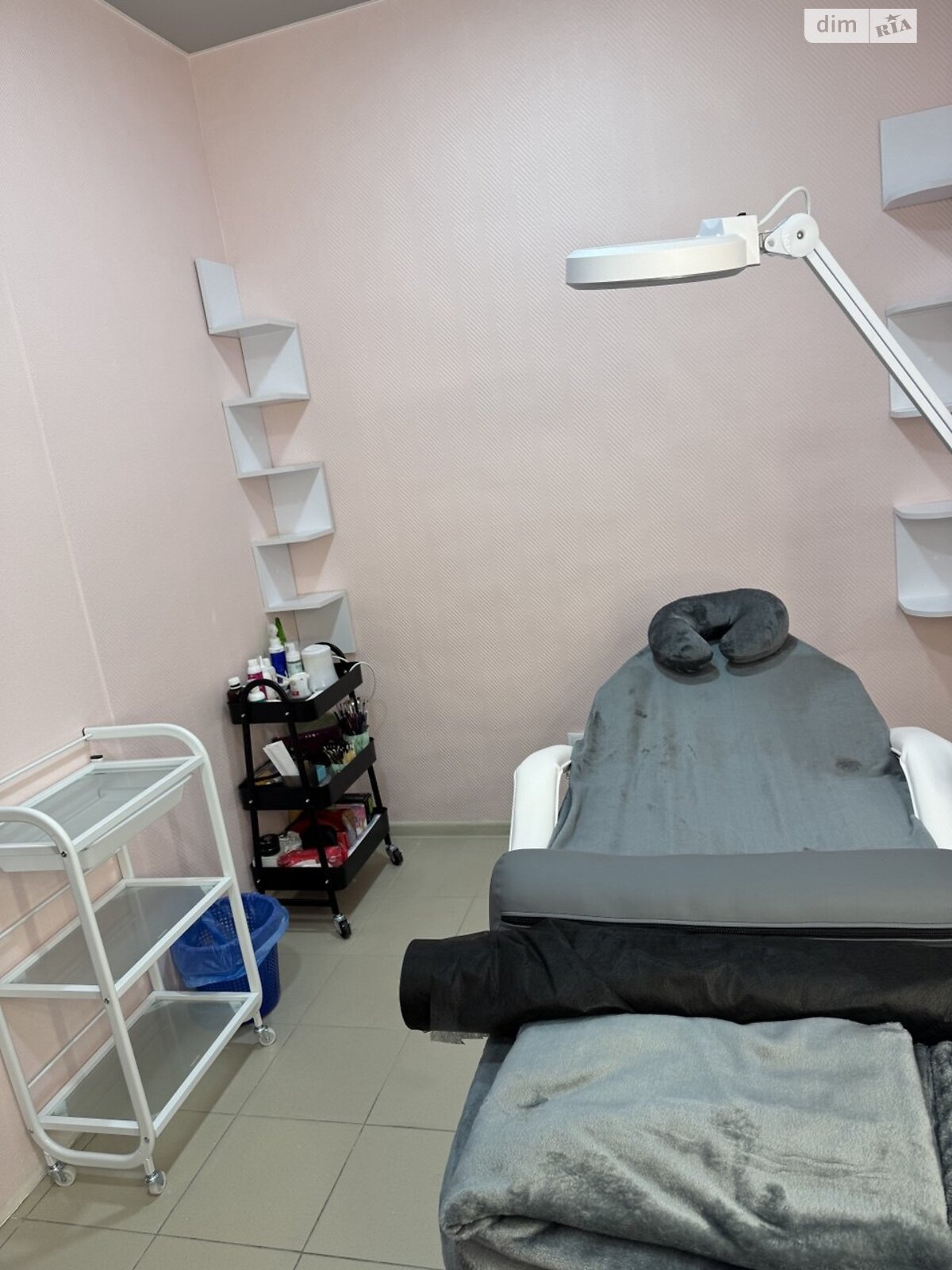 Коммерческое помещение в Киеве, сдам в аренду по Даниила Щербаковского (Щербакова) улица 52, район Шевченковский, цена: 30 000 грн за объект фото 1 Коммерческое помещение в Киеве, сдам в аренду по Даниила Щербаковского (Щербакова) улица 52, район Шевченковский, цена: 30 000 грн за объект фото 1