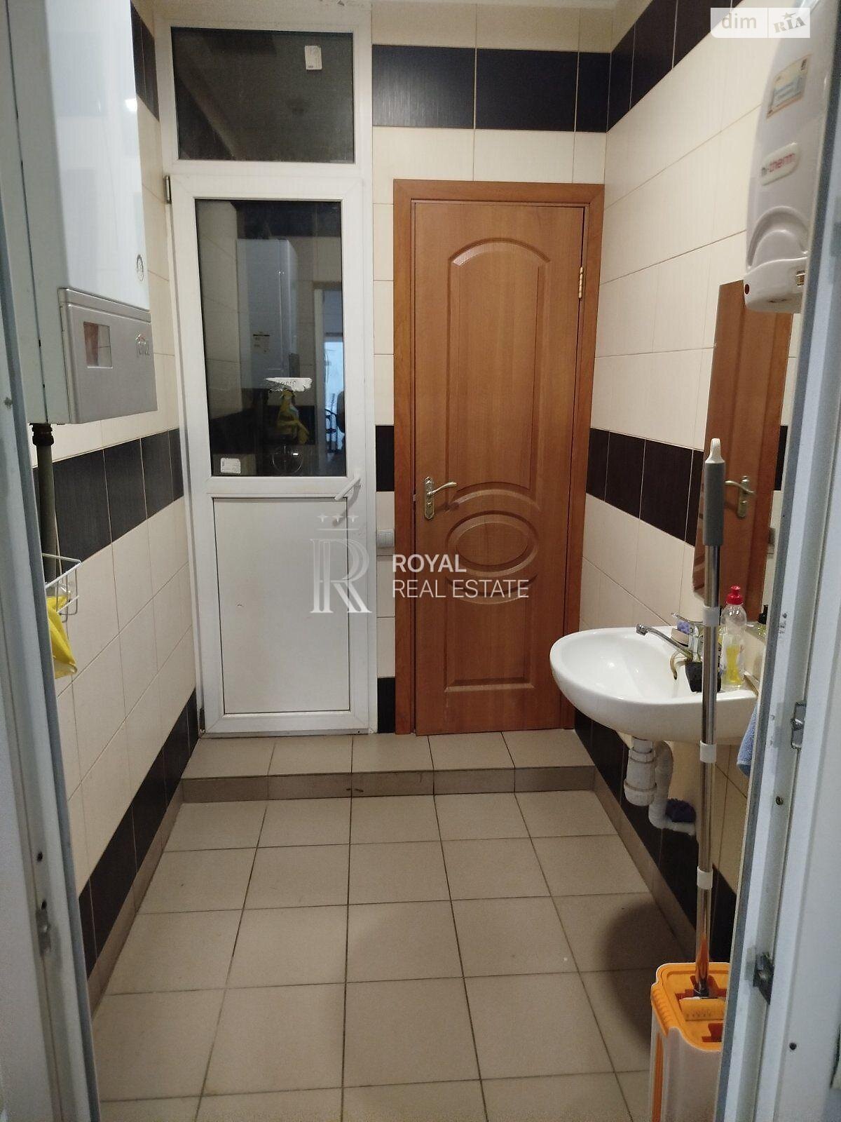 Комерційне приміщення в Києві, здам в оренду по Гарматна вулиця 20, район Шулявка, ціна: 55 704 грн за об’єкт фото 1