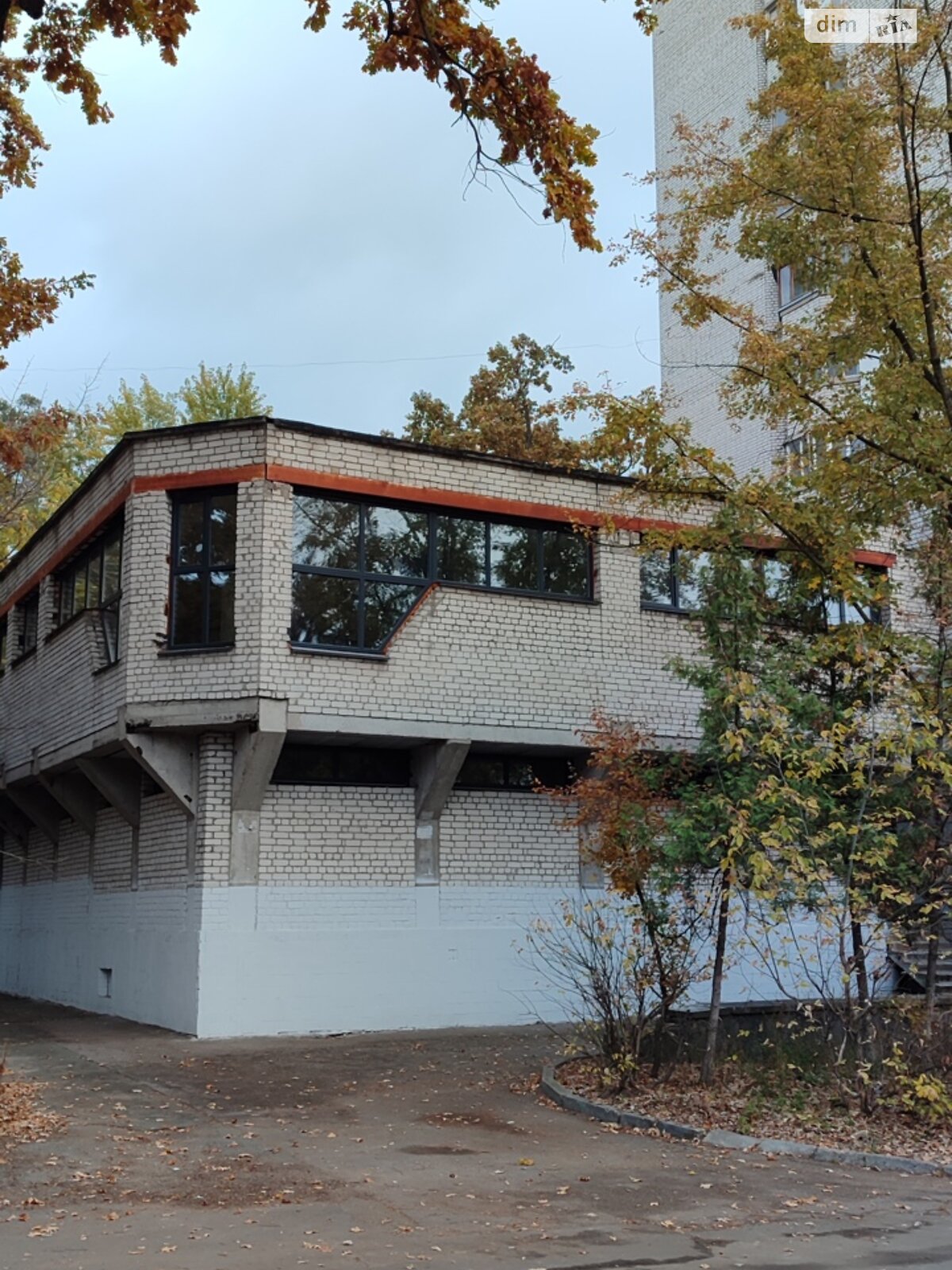 Комерційне приміщення в Києві, здам в оренду по Львівська вулиця 59А, район Святошин, ціна: 142 500 грн за об’єкт фото 1