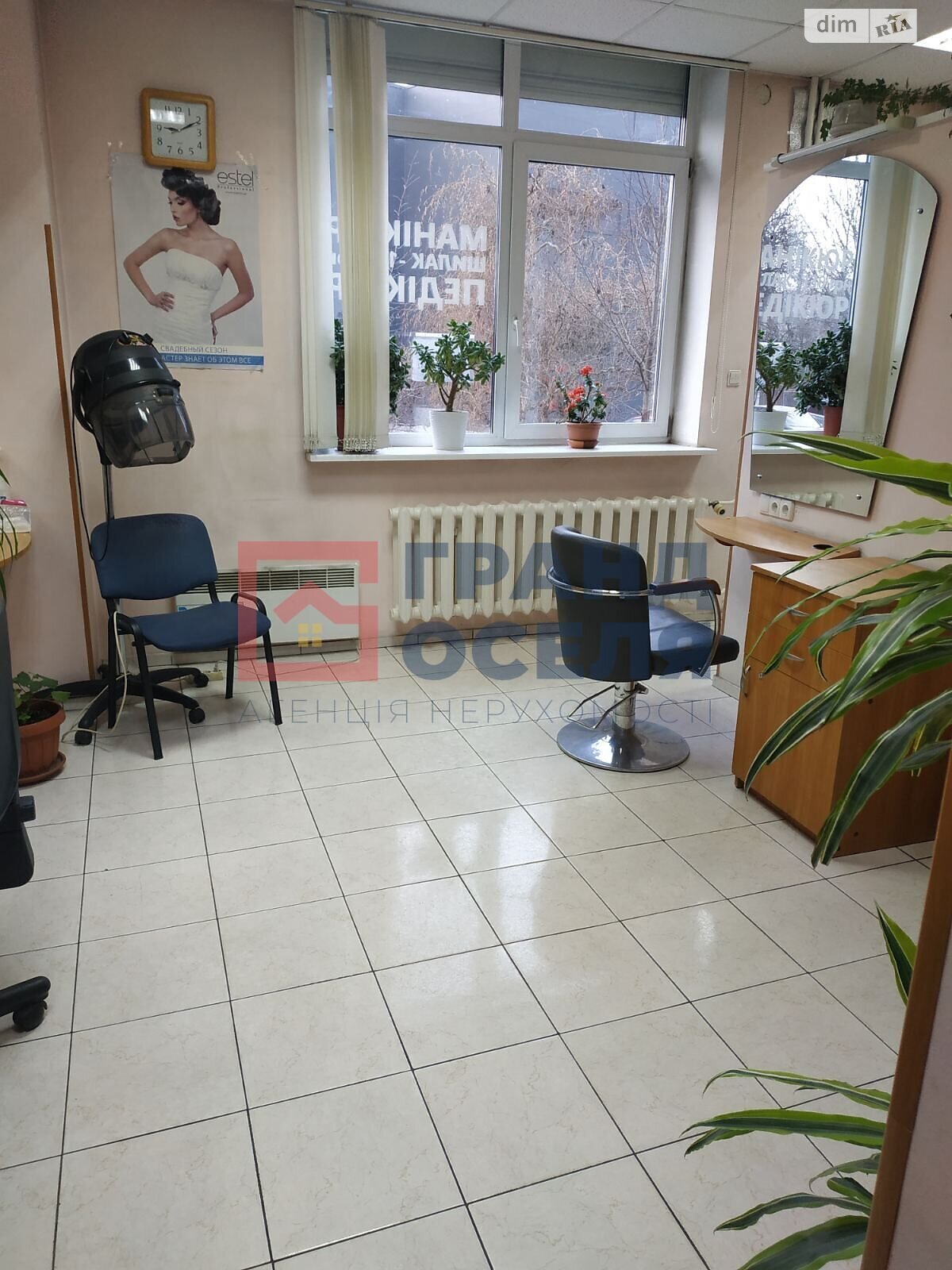 Комерційне приміщення в Києві, здам в оренду по Академіка Булаховського вулиця 5Г, район Святошинський, ціна: 20 000 грн за об’єкт фото 1 Комерційне приміщення в Києві, здам в оренду по Академіка Булаховського вулиця 5Г, район Святошинський, ціна: 20 000 грн за об’єкт фото 1