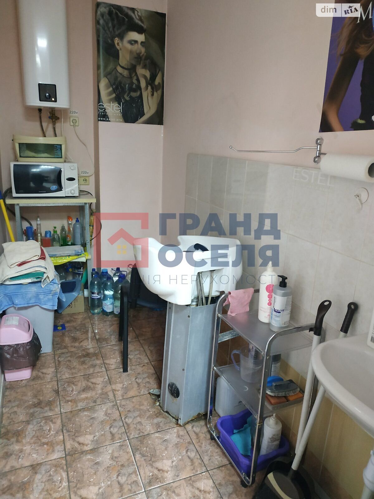 Комерційне приміщення в Києві, здам в оренду по Академіка Булаховського вулиця 5Г, район Святошинський, ціна: 20 000 грн за об’єкт фото 1 Комерційне приміщення в Києві, здам в оренду по Академіка Булаховського вулиця 5Г, район Святошинський, ціна: 20 000 грн за об’єкт фото 1