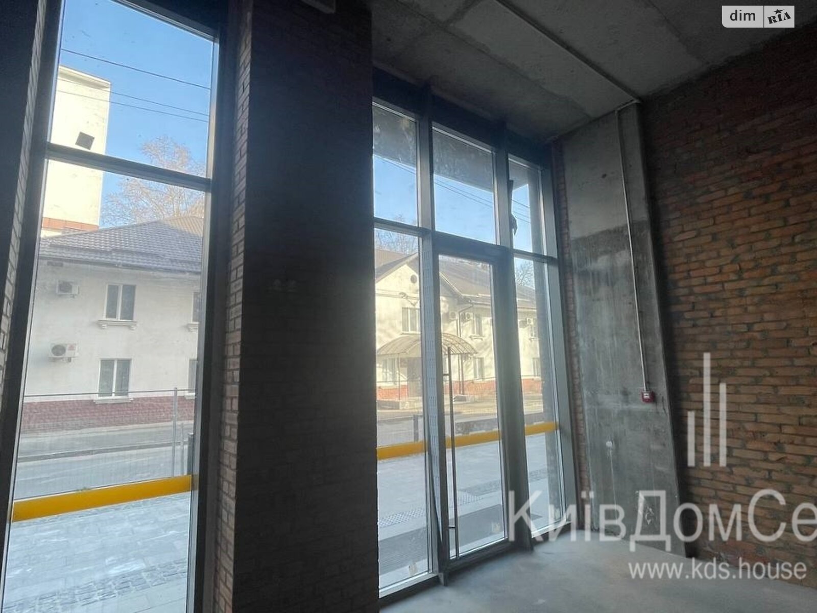 Коммерческое помещение в Киеве, сдам в аренду по Вавиловых улица 11, район Сырец, цена: 78 000 грн за объект фото 1 Коммерческое помещение в Киеве, сдам в аренду по Вавиловых улица 11, район Сырец, цена: 78 000 грн за объект фото 1