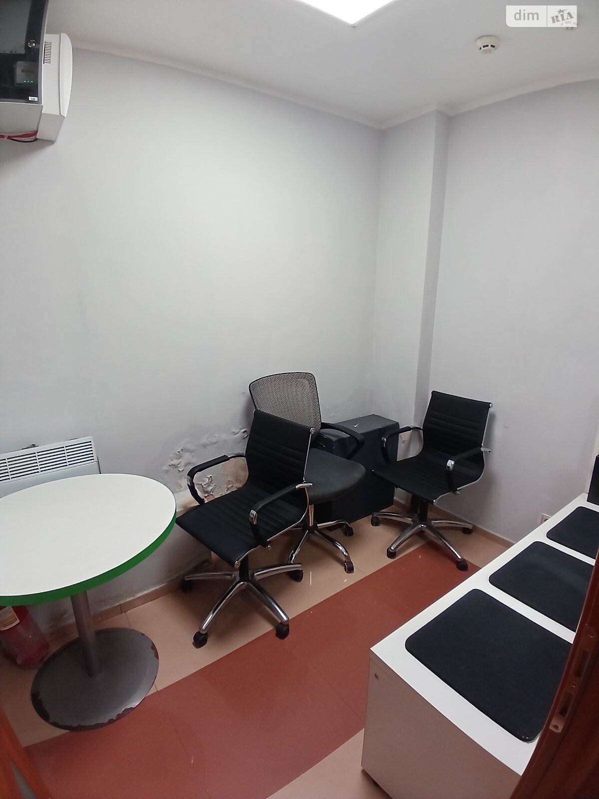 Комерційне приміщення в Києві, здам в оренду по Глибочицька вулиця 29/31, район Татарка, ціна: 126 500 грн за об’єкт фото 1 Комерційне приміщення в Києві, здам в оренду по Глибочицька вулиця 29/31, район Татарка, ціна: 126 500 грн за об’єкт фото 1