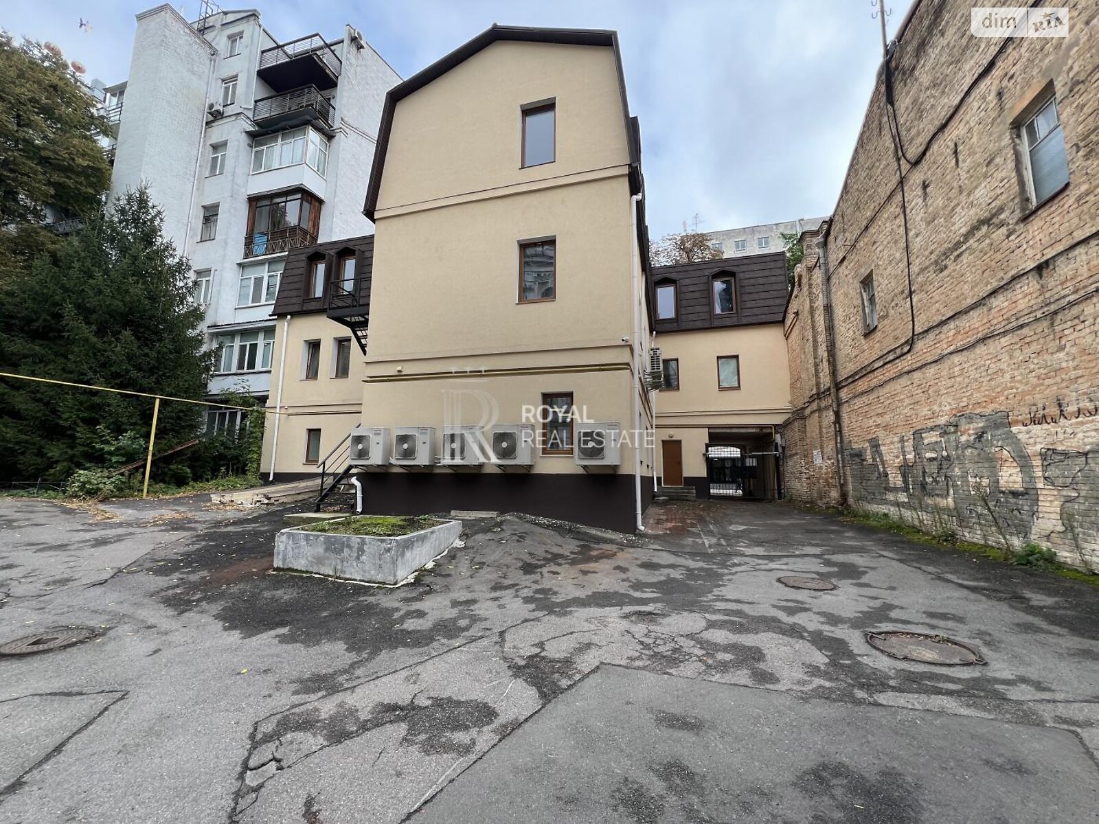 Коммерческое помещение в Киеве, сдам в аренду по Ивана Франко улица 26, район Центр, цена: 799 330 грн за объект фото 1