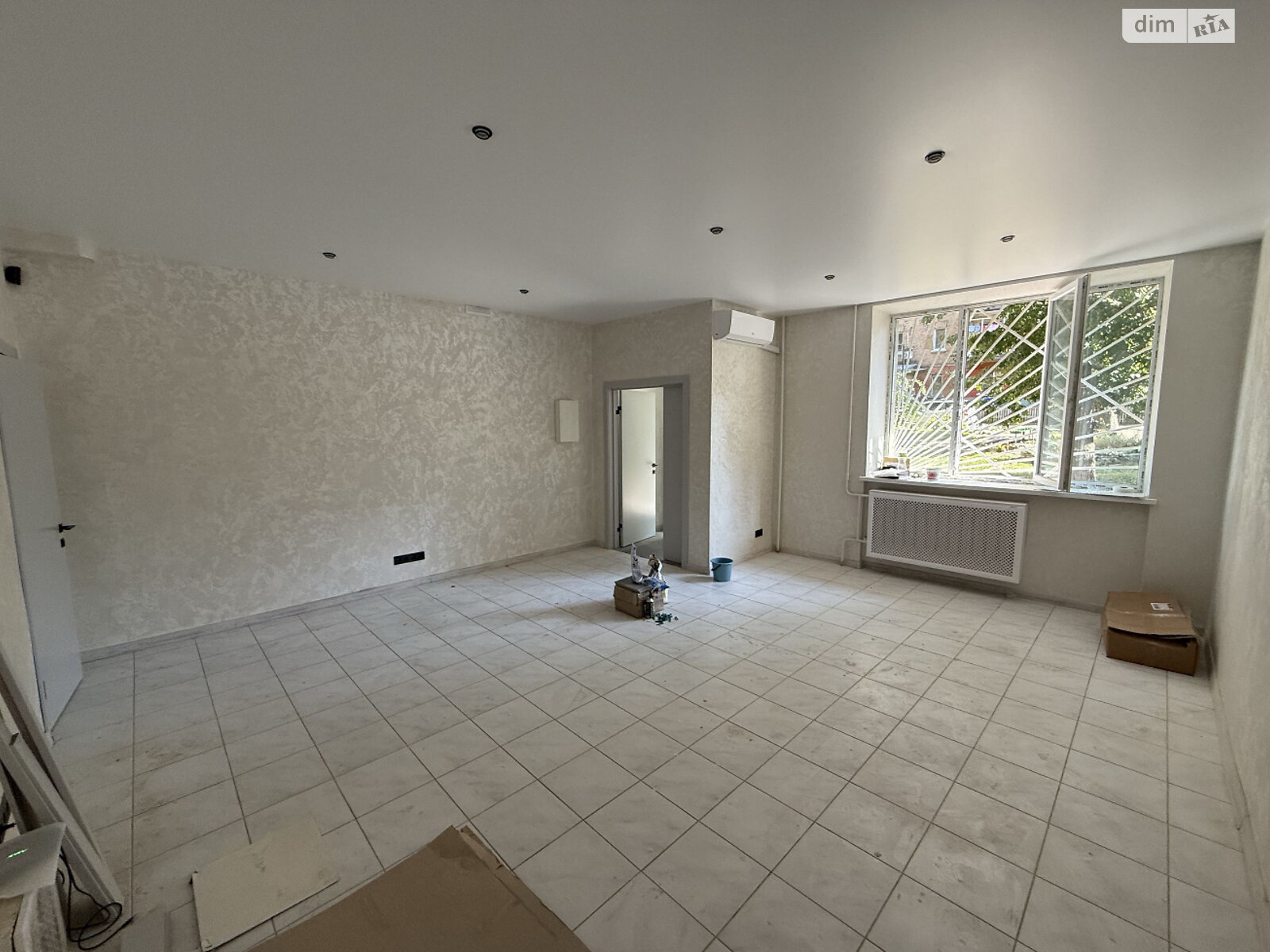 Комерційне приміщення в Києві, здам в оренду по Перемишльська (Червонопільська) вулиця 1А, район Вітряні Гори, ціна: 25 000 грн за об’єкт фото 1 Комерційне приміщення в Києві, здам в оренду по Перемишльська (Червонопільська) вулиця 1А, район Вітряні Гори, ціна: 25 000 грн за об’єкт фото 1