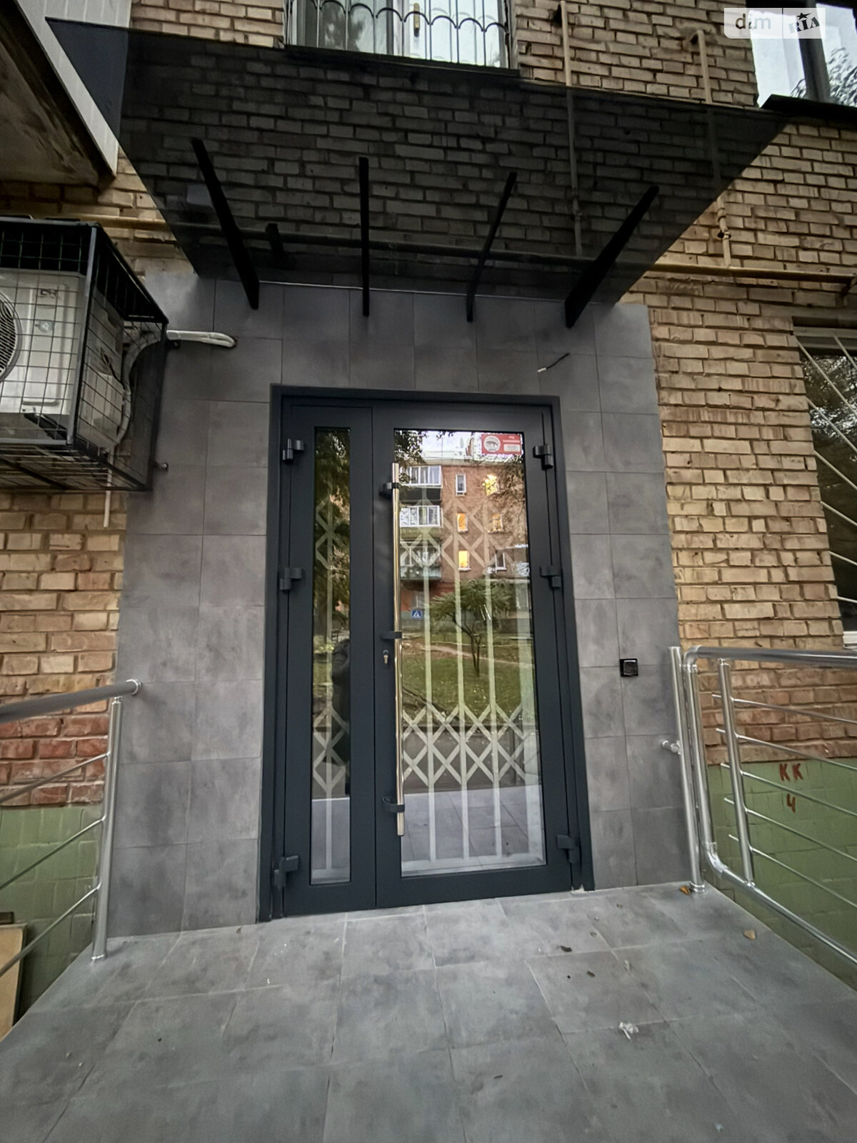 Комерційне приміщення в Києві, здам в оренду по Перемишльська (Червонопільська) вулиця 1А, район Вітряні Гори, ціна: 25 000 грн за об’єкт фото 1 Комерційне приміщення в Києві, здам в оренду по Перемишльська (Червонопільська) вулиця 1А, район Вітряні Гори, ціна: 25 000 грн за об’єкт фото 1