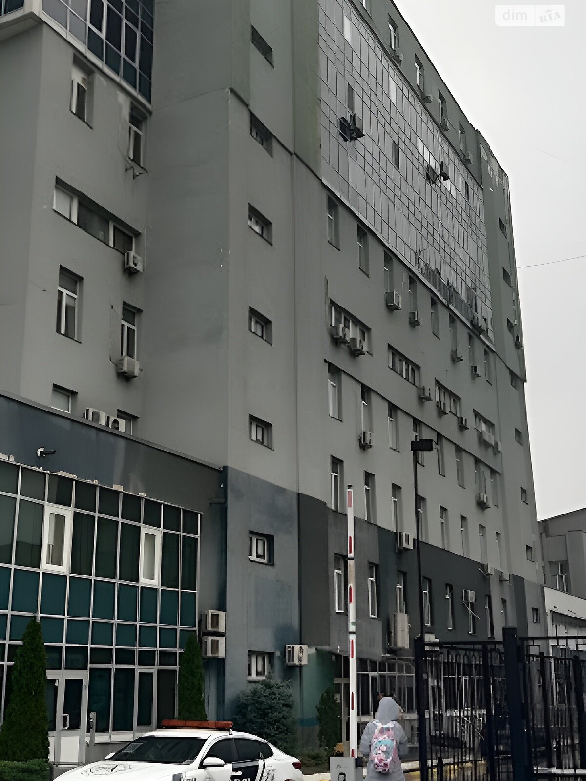 Коммерческое помещение в Киеве, сдам в аренду по Светлицкого улица 35, район Виноградарь, цена: 6 000 грн за объект фото 1 Коммерческое помещение в Киеве, сдам в аренду по Светлицкого улица 35, район Виноградарь, цена: 6 000 грн за объект фото 1