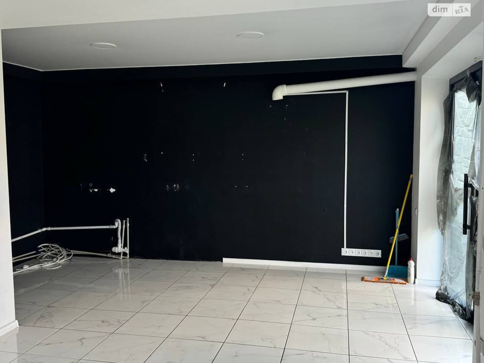 Коммерческое помещение в Киеве, сдам в аренду по Петра Запорожца улица 8, район Деснянский, цена: 22 000 грн за объект фото 1 Коммерческое помещение в Киеве, сдам в аренду по Петра Запорожца улица 8, район Деснянский, цена: 22 000 грн за объект фото 1