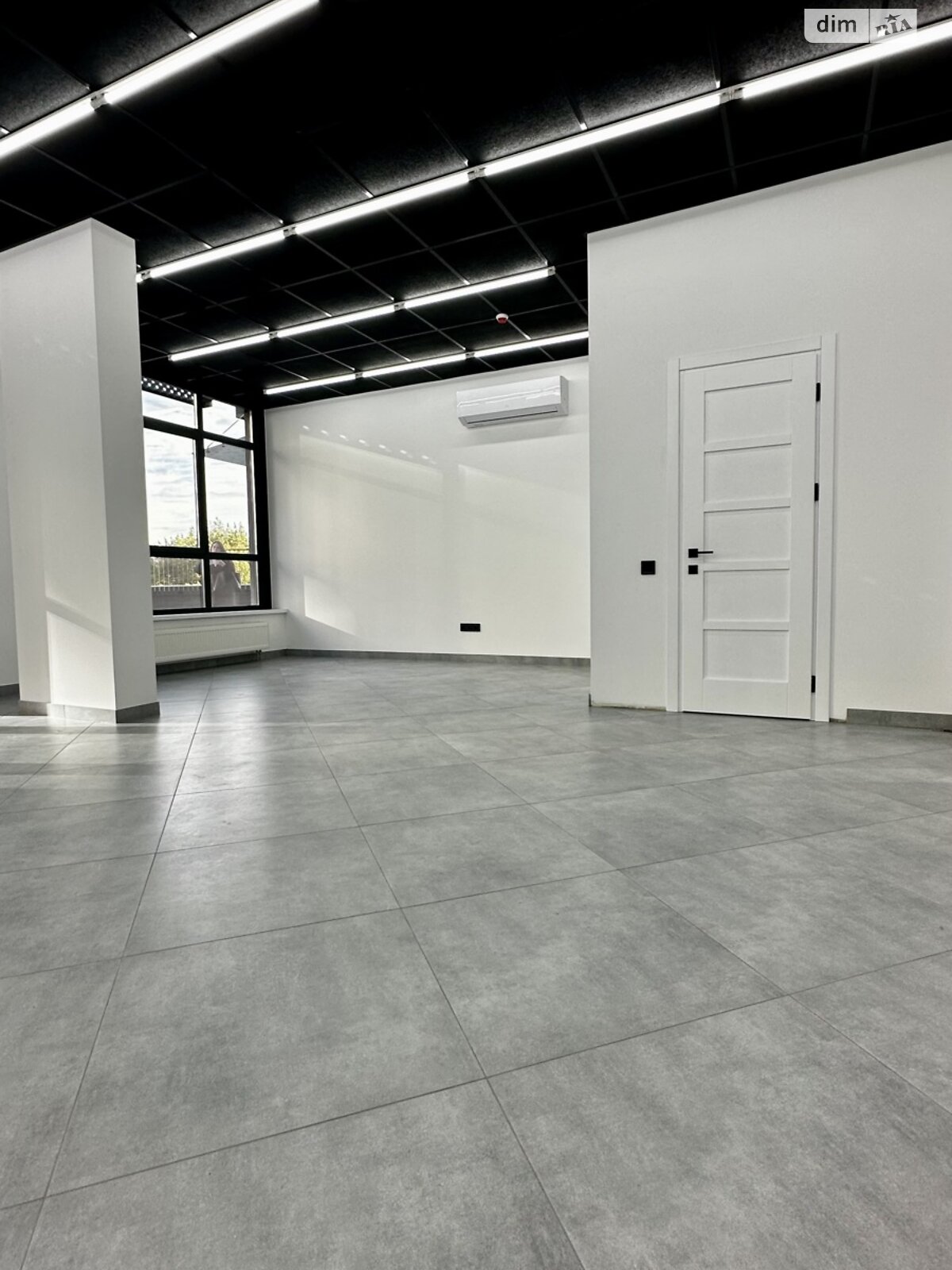 Комерційне приміщення в Києві, здам в оренду по Воскресенська вулиця 2В, район Воскресенка, ціна: 55 000 грн за об’єкт фото 1 Комерційне приміщення в Києві, здам в оренду по Воскресенська вулиця 2В, район Воскресенка, ціна: 55 000 грн за об’єкт фото 1