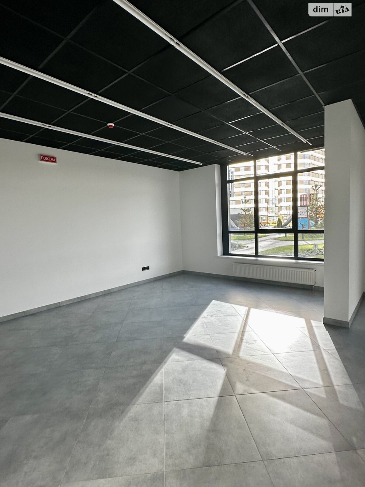 Комерційне приміщення в Києві, здам в оренду по Воскресенська вулиця 2В, район Воскресенка, ціна: 55 000 грн за об’єкт фото 1 Комерційне приміщення в Києві, здам в оренду по Воскресенська вулиця 2В, район Воскресенка, ціна: 55 000 грн за об’єкт фото 1