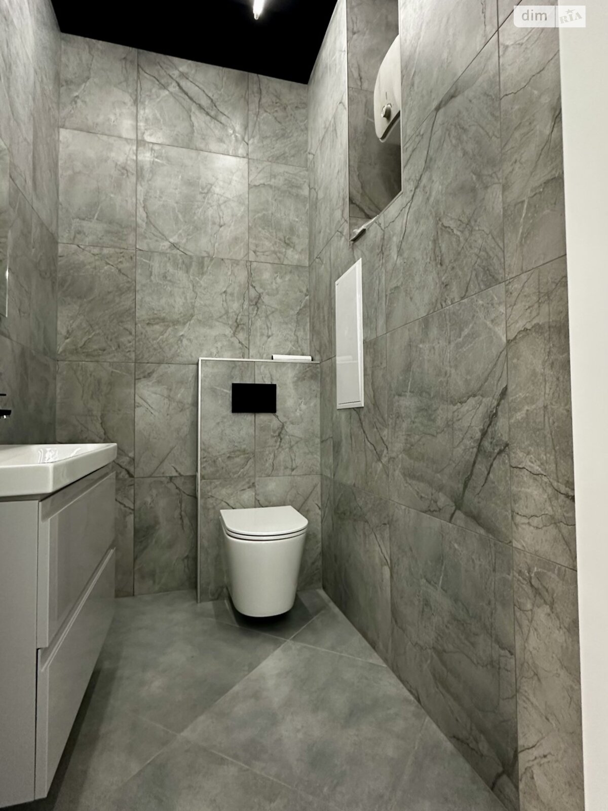 Комерційне приміщення в Києві, здам в оренду по Воскресенська вулиця 2В, район Воскресенка, ціна: 55 000 грн за об’єкт фото 1 Комерційне приміщення в Києві, здам в оренду по Воскресенська вулиця 2В, район Воскресенка, ціна: 55 000 грн за об’єкт фото 1