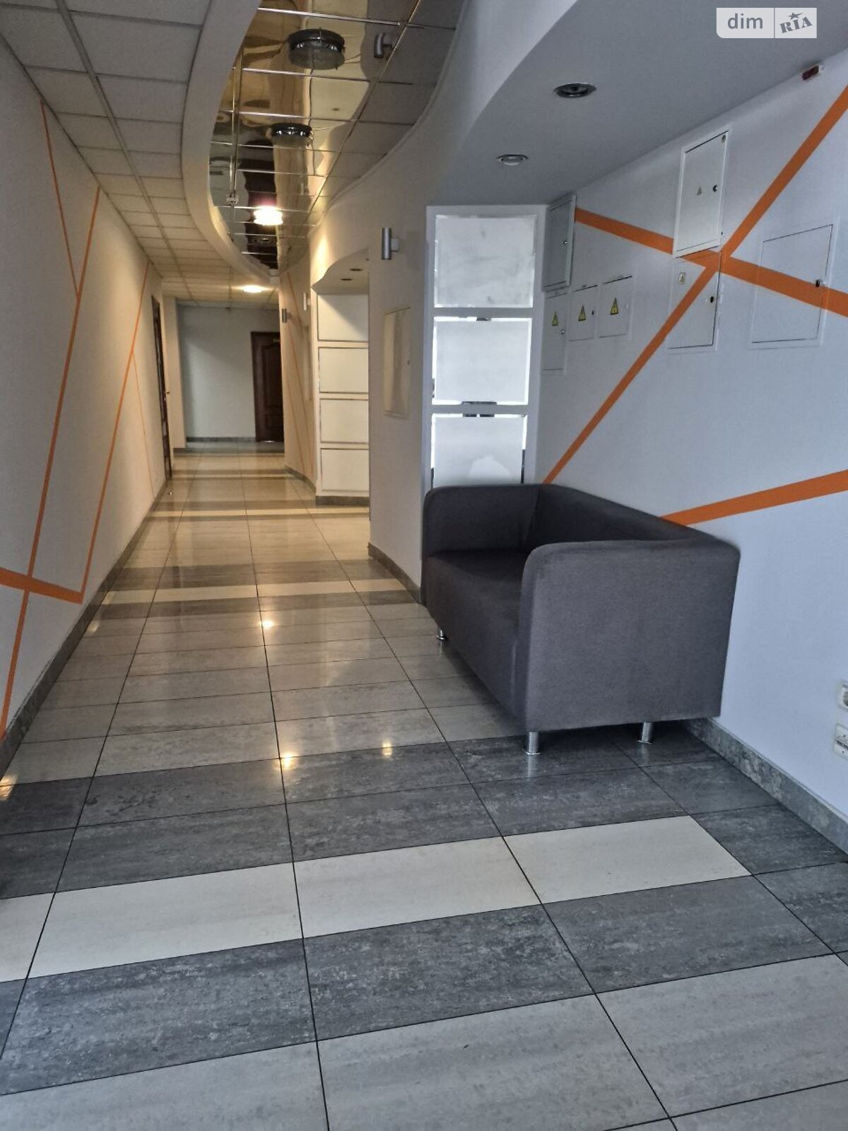 Коммерческое помещение в Киеве, сдам в аренду по Николая Михновского (Дружбы Народов) бульвар, район Зверинец, цена: 32 640 грн за объект фото 1 Коммерческое помещение в Киеве, сдам в аренду по Николая Михновского (Дружбы Народов) бульвар, район Зверинец, цена: 32 640 грн за объект фото 1