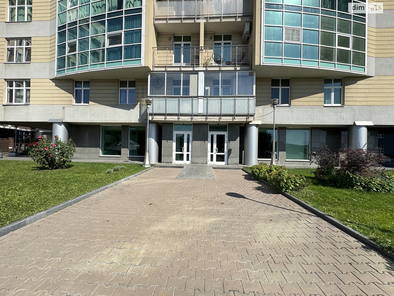 Коммерческое помещение в Киеве, сдам в аренду по Зверинецкая улица 59, район Зверинец, цена: 105 550 грн за объект фото 1 Коммерческое помещение в Киеве, сдам в аренду по Зверинецкая улица 59, район Зверинец, цена: 105 550 грн за объект фото 1