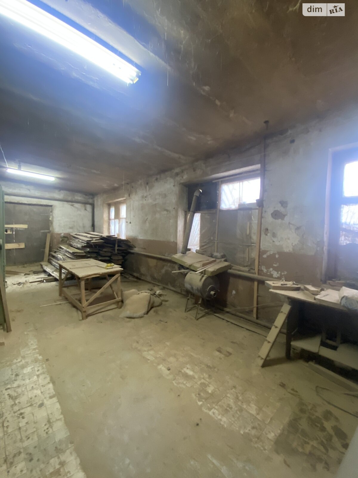 Коммерческое помещение в Клевани, Замковый переулок, цена аренды: 17 000 грн за объект фото 1