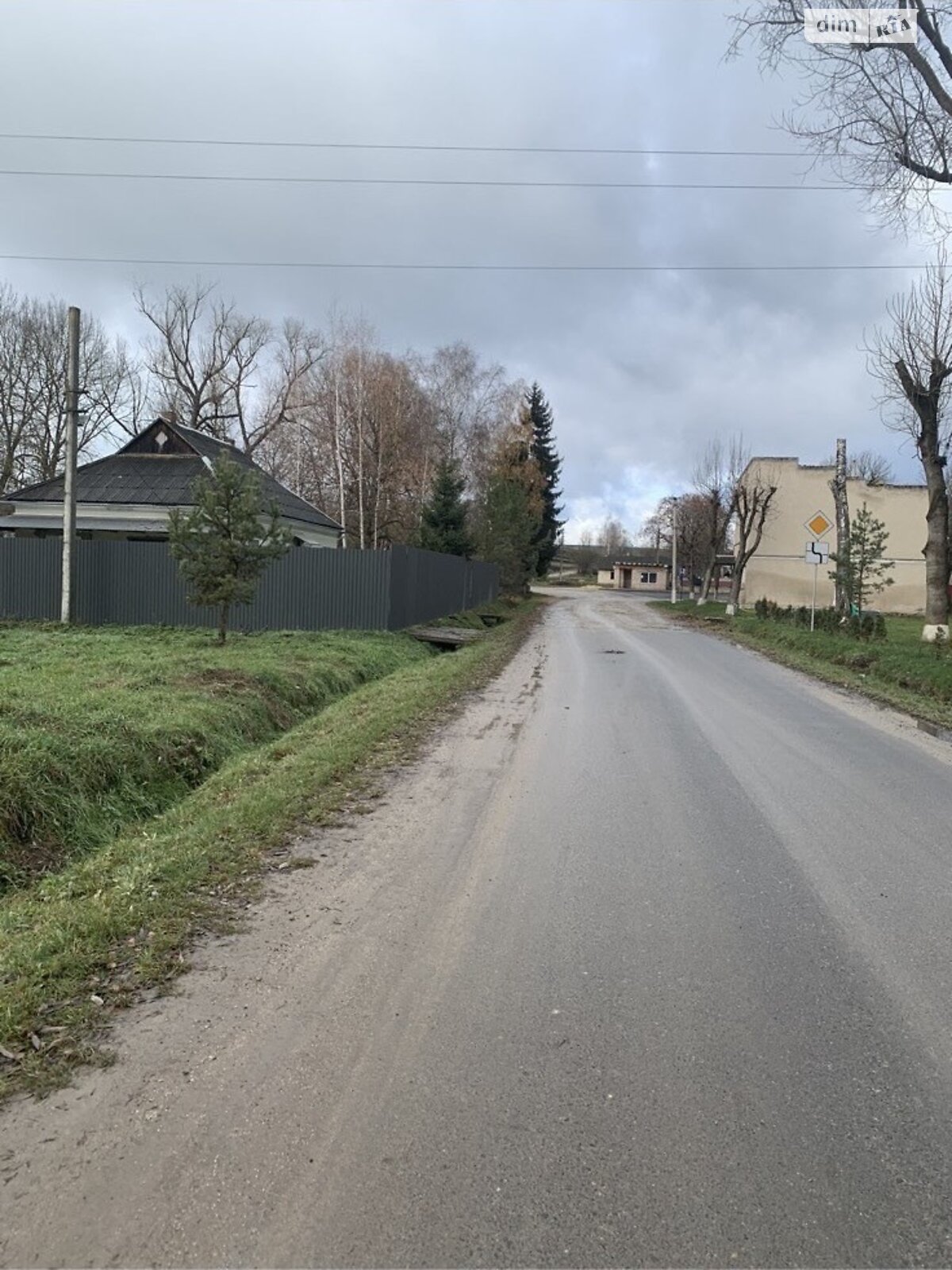 Комерційне приміщення в Кобилячому, здам в оренду по вулиця Зарічна 9, район Пронятин, ціна: 21 125 грн за об’єкт фото 1 Комерційне приміщення в Кобилячому, здам в оренду по вулиця Зарічна 9, район Пронятин, ціна: 21 125 грн за об’єкт фото 1