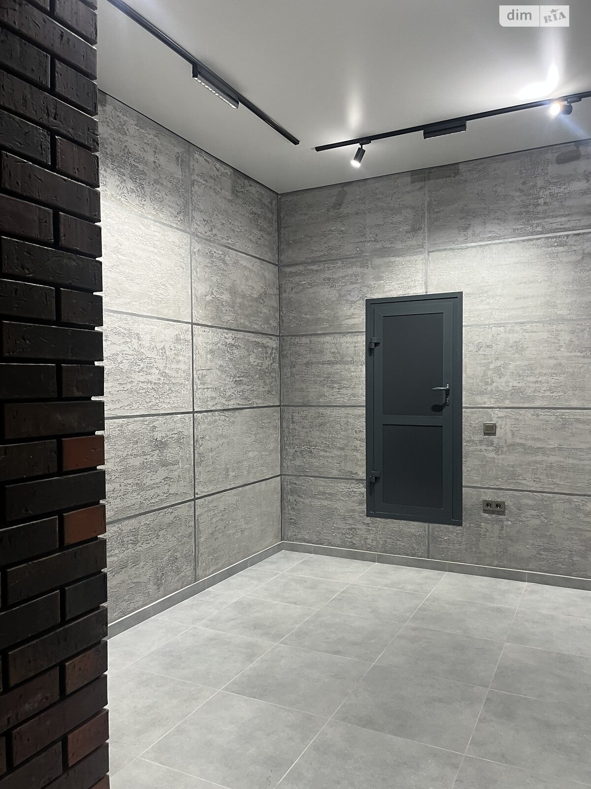 Коммерческое помещение в Коростене, Грушевского улица 41, цена аренды: 26 040 грн за объект фото 1