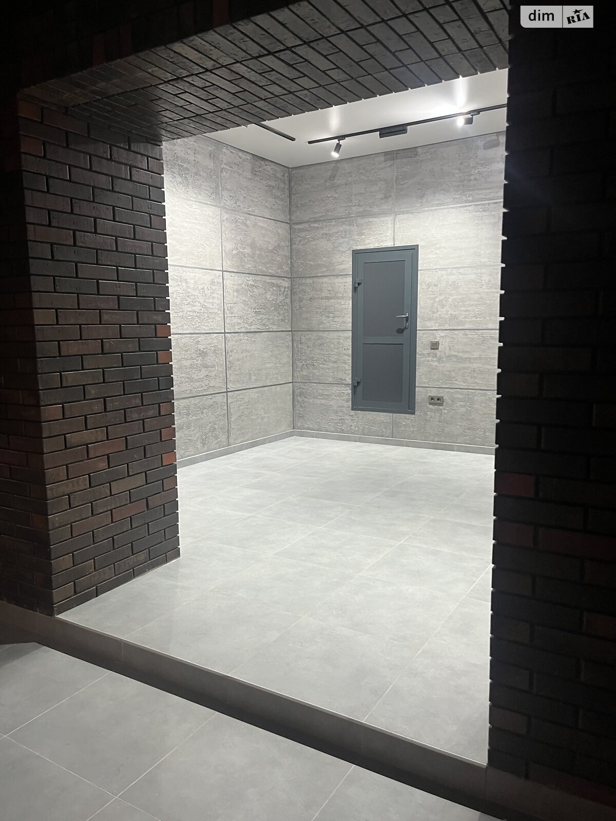 Коммерческое помещение в Коростене, Грушевского улица 41, цена аренды: 26 040 грн за объект фото 1