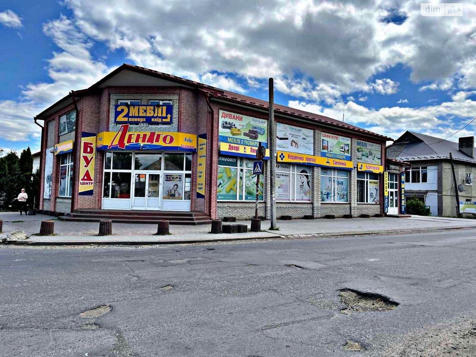 Комерційне приміщення в Косові, Чорновола вулиця, ціна оренди: 10 000 грн за об’єкт фото 1