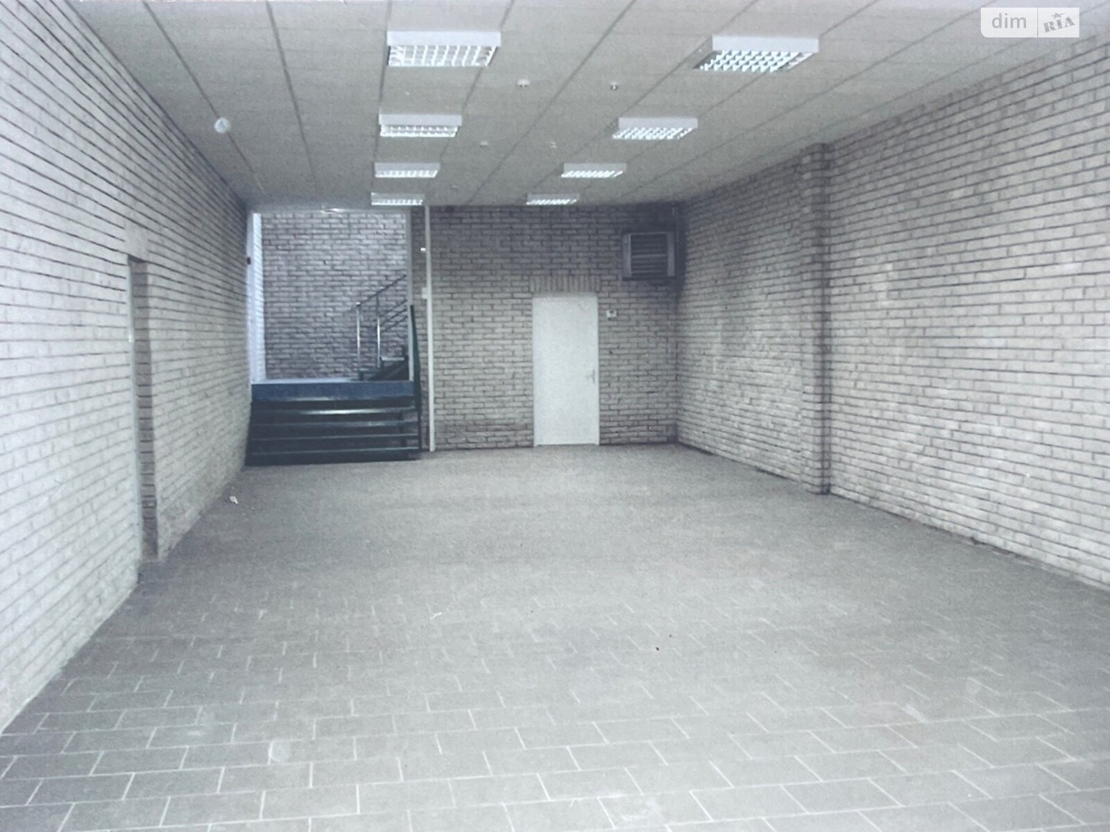 Комерційне приміщення в Косові, Чорновола вулиця, ціна оренди: 10 000 грн за об’єкт фото 1
