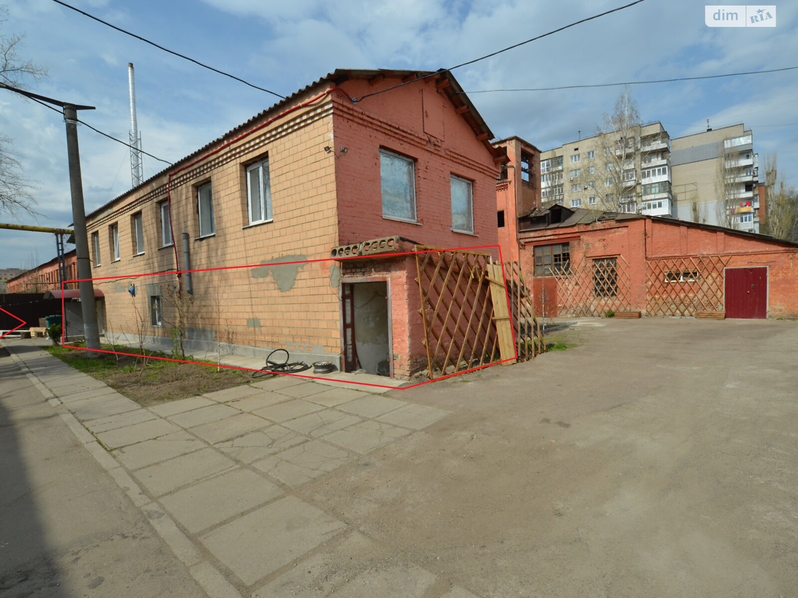 Комерційне приміщення в Кропивницькому, здам в оренду по Чміленка Віктора вулиця 24Е, район Фортечний, ціна: 11 000 грн за об’єкт фото 1 Комерційне приміщення в Кропивницькому, здам в оренду по Чміленка Віктора вулиця 24Е, район Фортечний, ціна: 11 000 грн за об’єкт фото 1