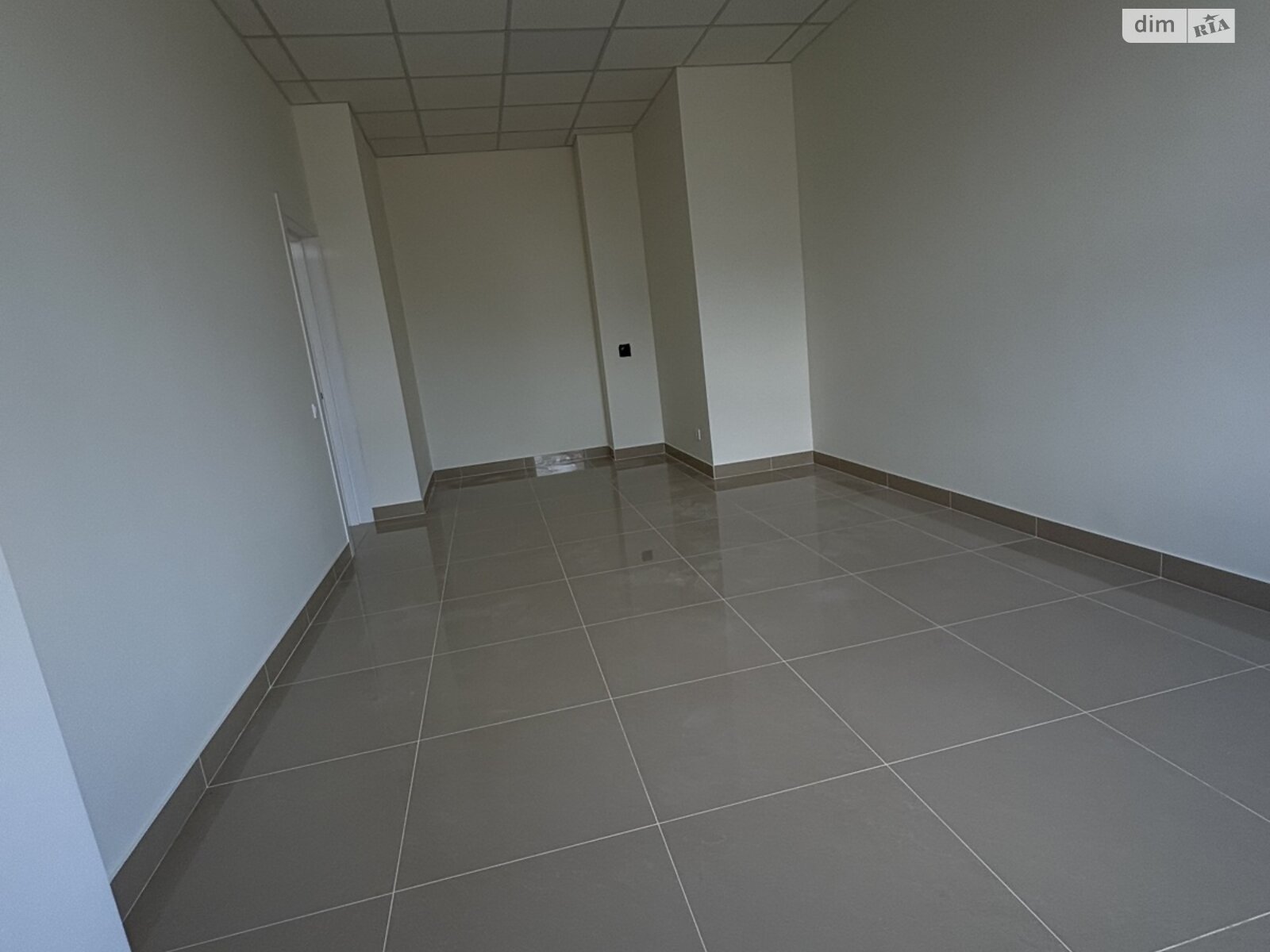 Коммерческое помещение в Лиманке, Полковника Гуляева (Маршала Жукова) проспект, цена аренды: 20 000 грн за объект фото 1 Коммерческое помещение в Лиманке, Полковника Гуляева (Маршала Жукова) проспект, цена аренды: 20 000 грн за объект фото 1