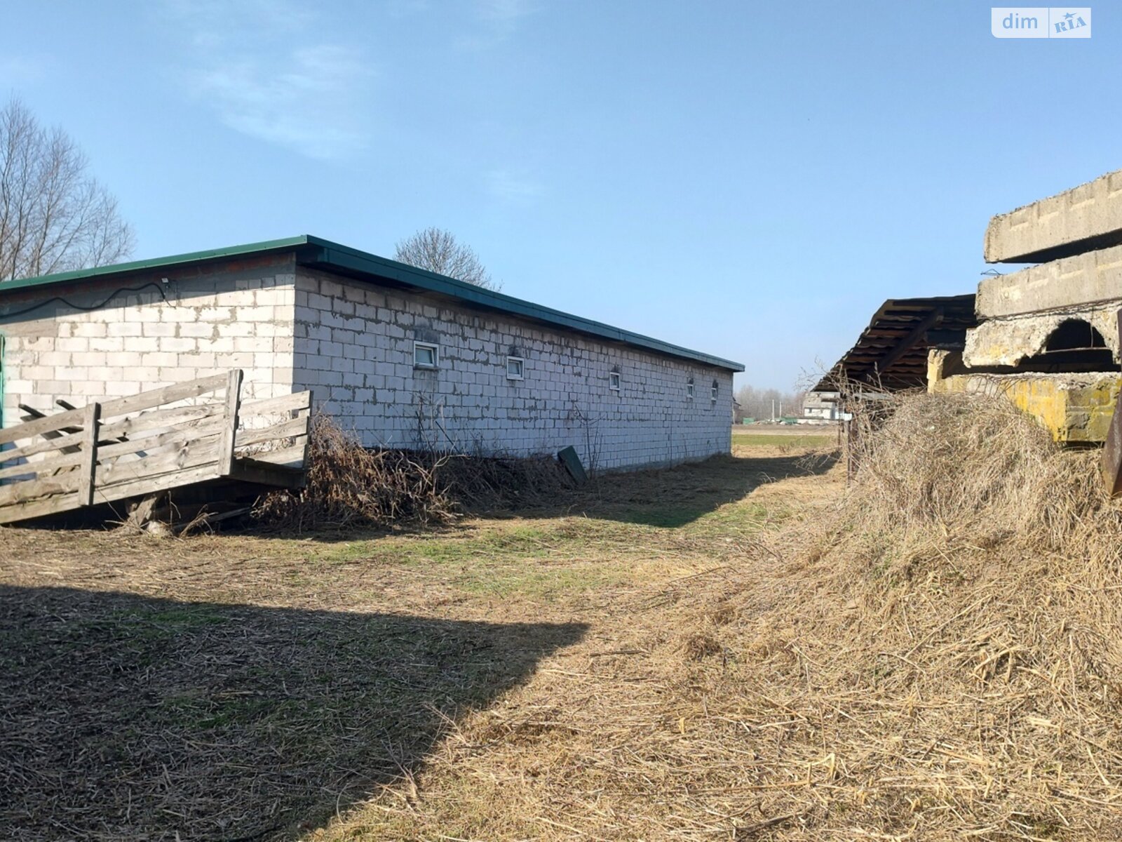 Комерційне приміщення в Літках, Зазимська вулиця, ціна оренди: 45 000 грн за об’єкт фото 1 Комерційне приміщення в Літках, Зазимська вулиця, ціна оренди: 45 000 грн за об’єкт фото 1