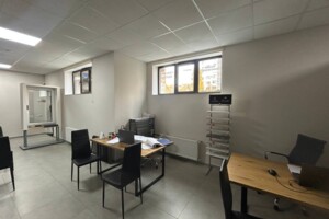 Комерційне приміщення в Луцьку, здам в оренду по Зацепи вулиця 16, район 40 мікрорайон, ціна: 20 000 грн за об’єкт фото 2 Комерційне приміщення в Луцьку, здам в оренду по Зацепи вулиця 16, район 40 мікрорайон, ціна: 20 000 грн за об’єкт фото 2