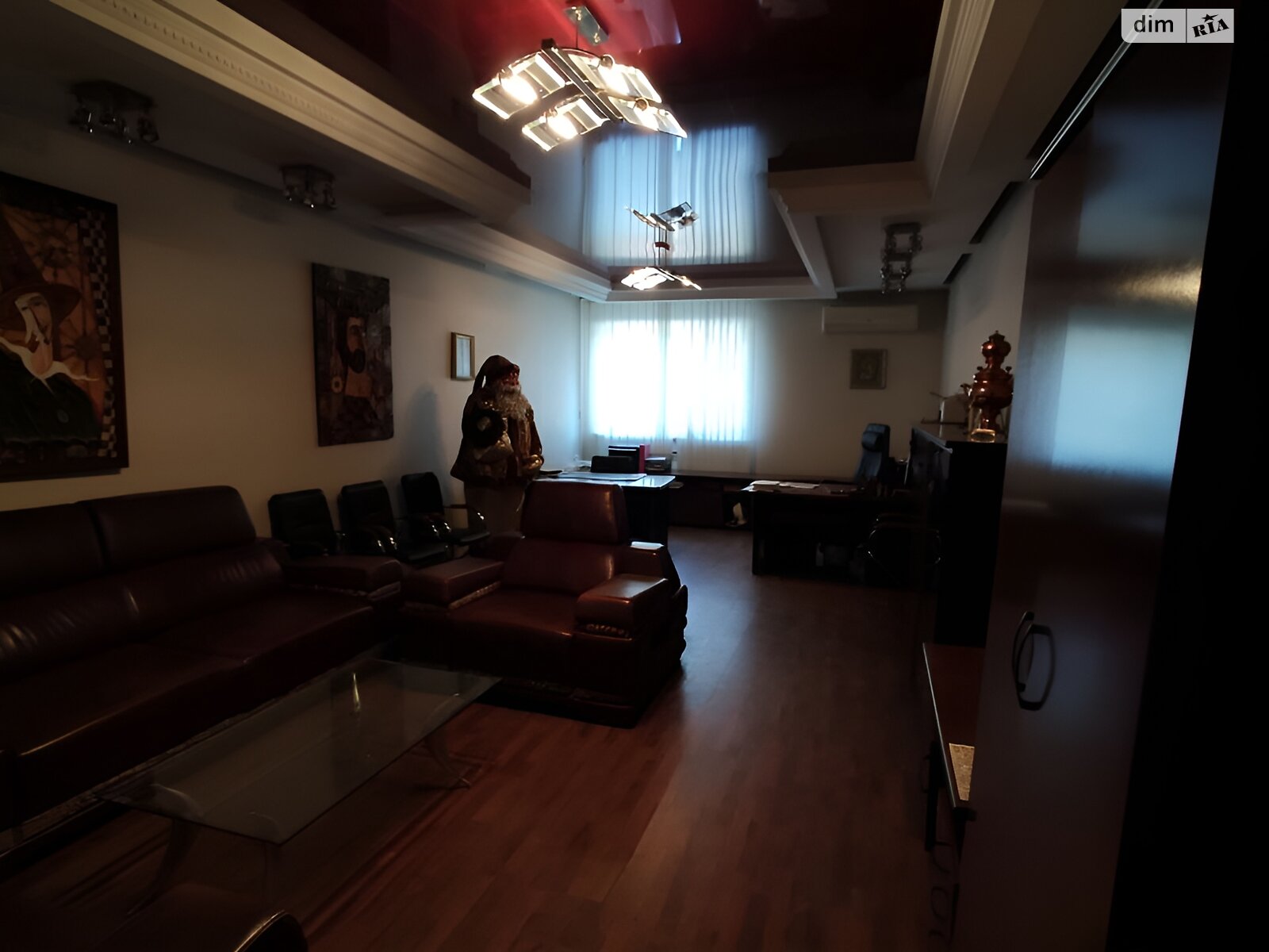 Коммерческое помещение в Луцке, сдам в аренду по Владимирская улица, район Кичкаревка, цена: 60 000 грн за объект фото 1 Коммерческое помещение в Луцке, сдам в аренду по Владимирская улица, район Кичкаревка, цена: 60 000 грн за объект фото 1