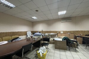 Коммерческое помещение в Луцке, сдам в аренду по Владимирская улица, район Красное, цена: 38 731 грн за объект фото 2