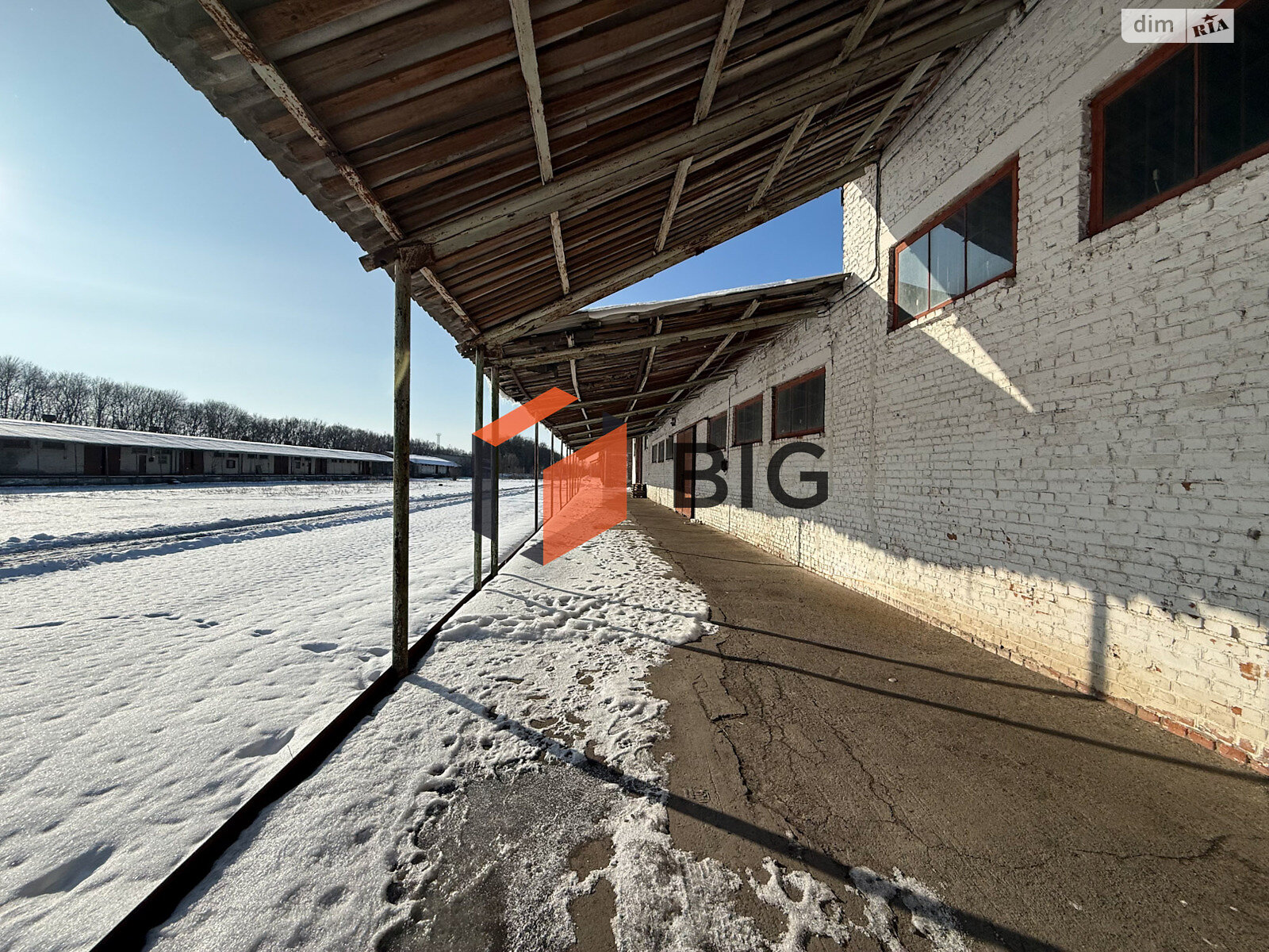 Коммерческое помещение в Луцке, Магистральная (Мамсурова) улица, цена аренды: 36 000 грн за объект фото 1