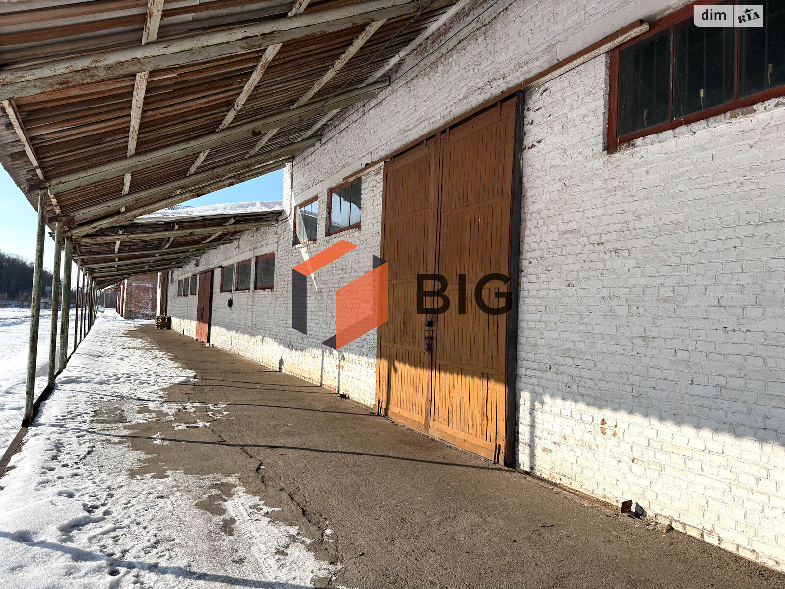 Коммерческое помещение в Луцке, Магистральная (Мамсурова) улица, цена аренды: 36 000 грн за объект фото 1