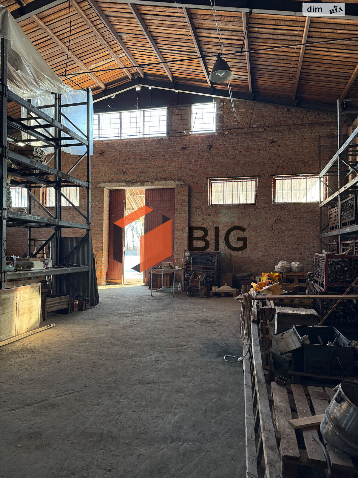 Коммерческое помещение в Луцке, Магистральная (Мамсурова) улица, цена аренды: 36 000 грн за объект фото 1