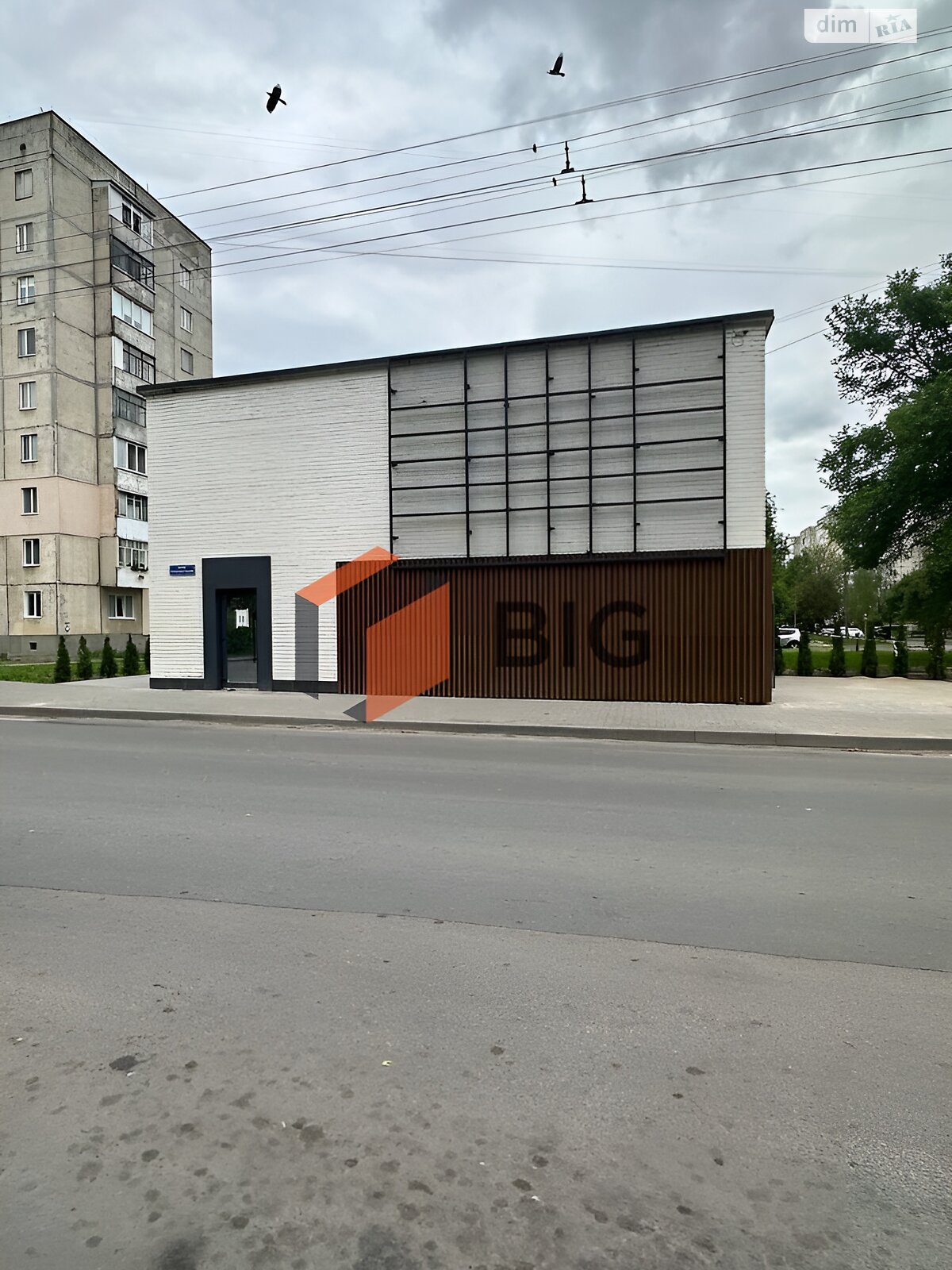 Коммерческое помещение в Луцке, Сергея Климчука (Бенделиани) улица, цена аренды: 35 000 грн за объект фото 1 Коммерческое помещение в Луцке, Сергея Климчука (Бенделиани) улица, цена аренды: 35 000 грн за объект фото 1