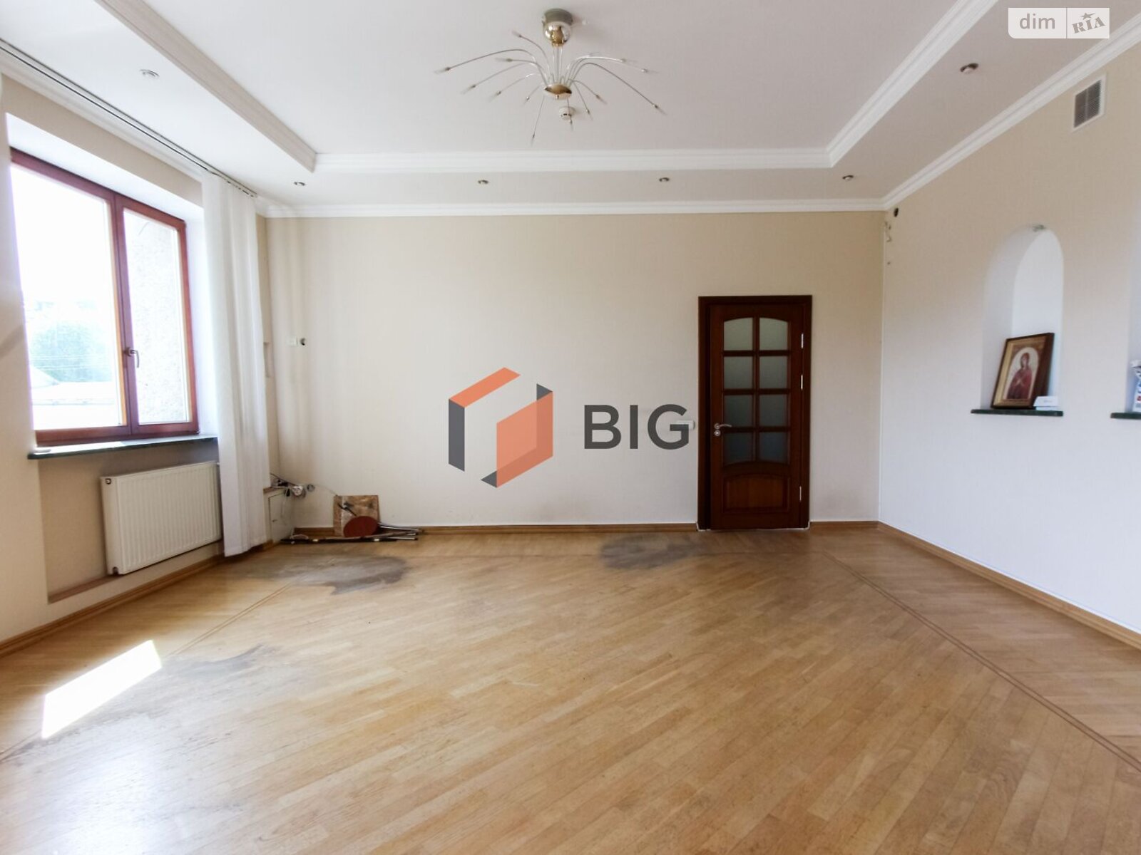 Коммерческое помещение в Луцке, Словацкого улица, цена аренды: 23 500 грн за объект фото 1 Коммерческое помещение в Луцке, Словацкого улица, цена аренды: 23 500 грн за объект фото 1