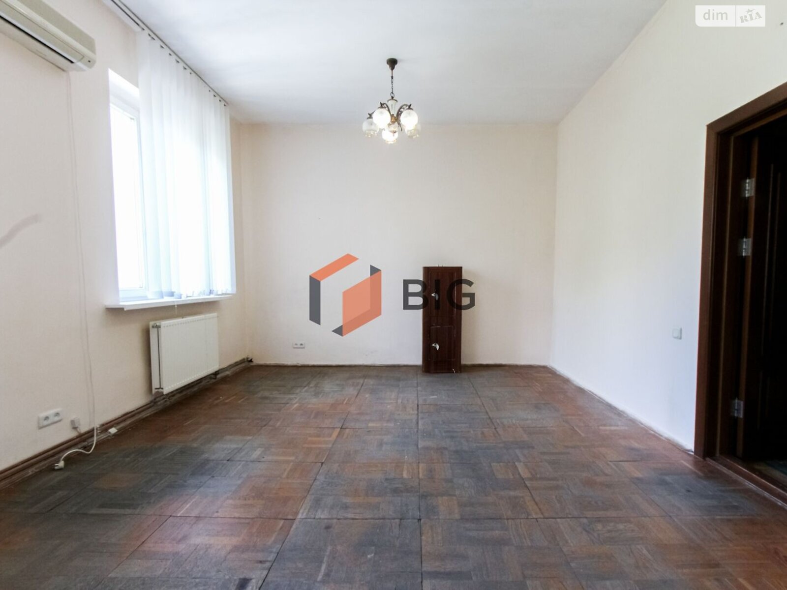 Коммерческое помещение в Луцке, Словацкого улица 30, цена аренды: 6 000 грн за объект фото 1 Коммерческое помещение в Луцке, Словацкого улица 30, цена аренды: 6 000 грн за объект фото 1