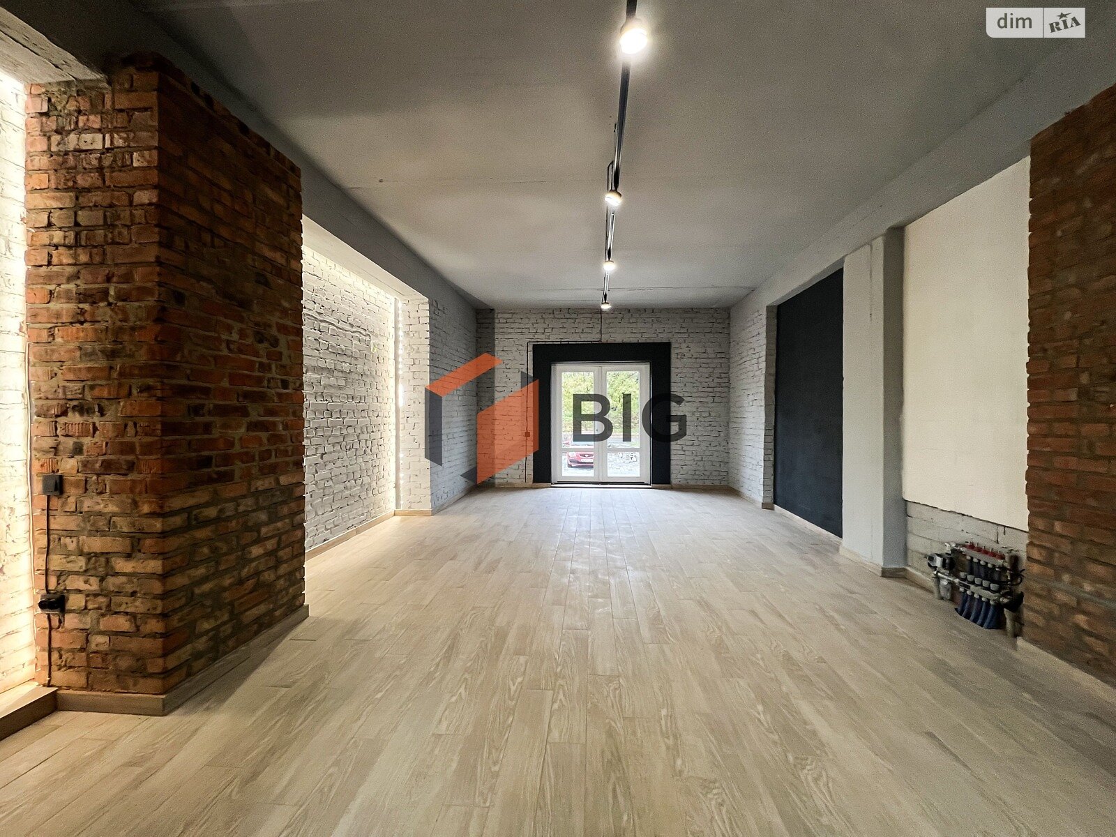 Коммерческое помещение в Луцке, сдам в аренду по Теремновская улица 65А, район Теремно, цена: 18 000 грн за объект фото 1 Коммерческое помещение в Луцке, сдам в аренду по Теремновская улица 65А, район Теремно, цена: 18 000 грн за объект фото 1