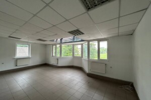 Коммерческое помещение в Луцке, сдам в аренду по Романюка улица 9, район Центр, цена: 55 600 грн за объект фото 2