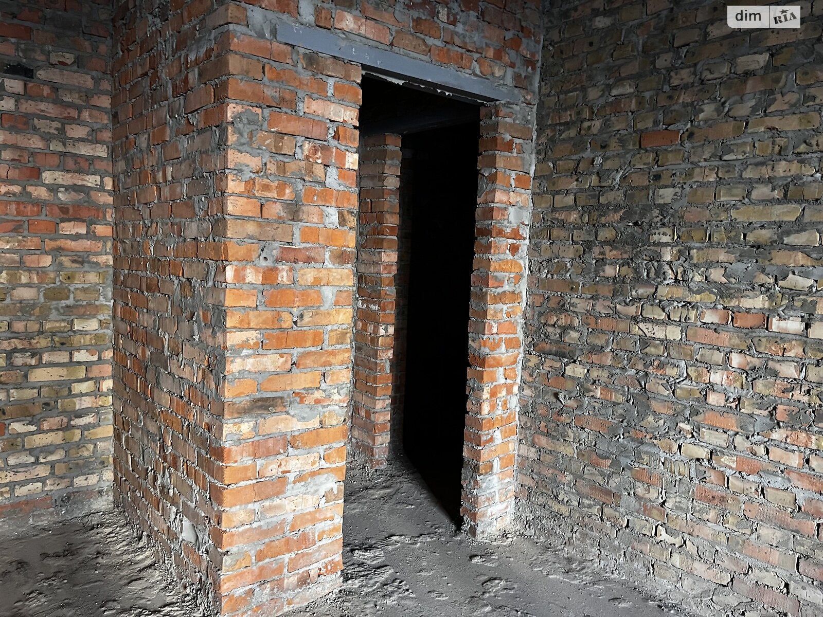 Коммерческое помещение в Луцке, сдам в аренду по Ровенская улица 25Є, район Центр, цена: 23 000 грн за объект фото 1 Коммерческое помещение в Луцке, сдам в аренду по Ровенская улица 25Є, район Центр, цена: 23 000 грн за объект фото 1