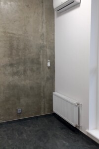 Коммерческое помещение в Луцке, сдам в аренду по Ровенская улица 4, район Центр, цена: 16 350 грн за объект фото 2