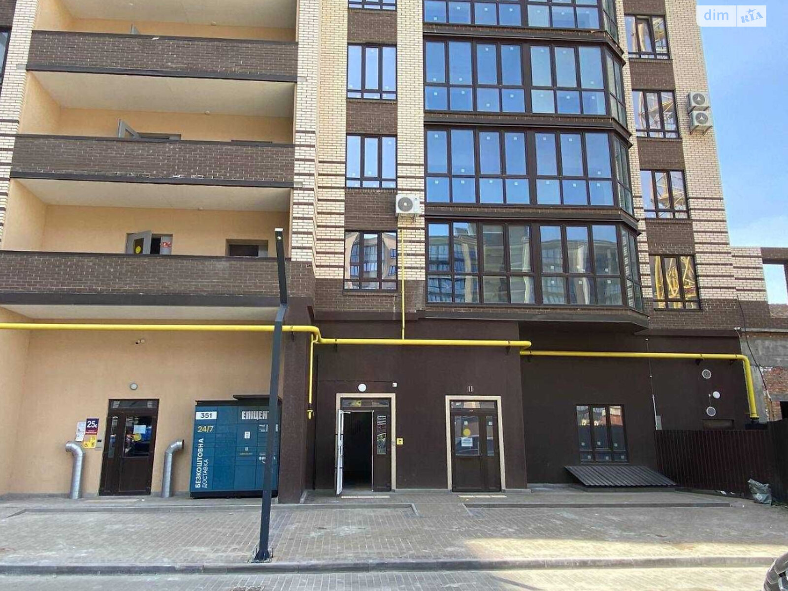 Коммерческое помещение в Луцке, сдам в аренду по Ровенская улица 25Є, район Центр, цена: 23 000 грн за объект фото 1 Коммерческое помещение в Луцке, сдам в аренду по Ровенская улица 25Є, район Центр, цена: 23 000 грн за объект фото 1